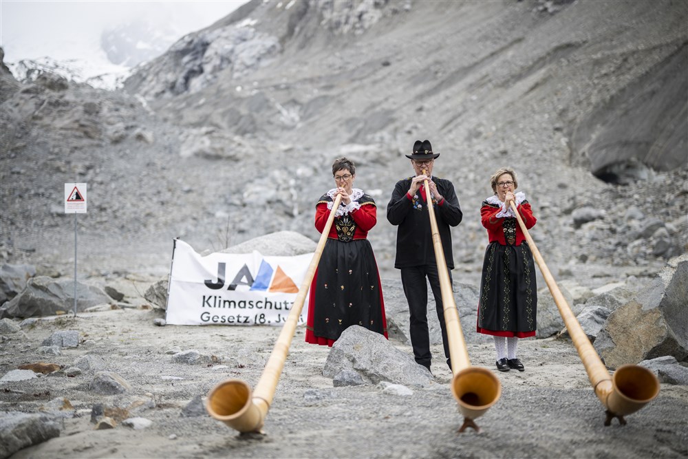 'Good-bye Morteratsch Glacier' ceremony in Val Morteratsch, and more from around the world