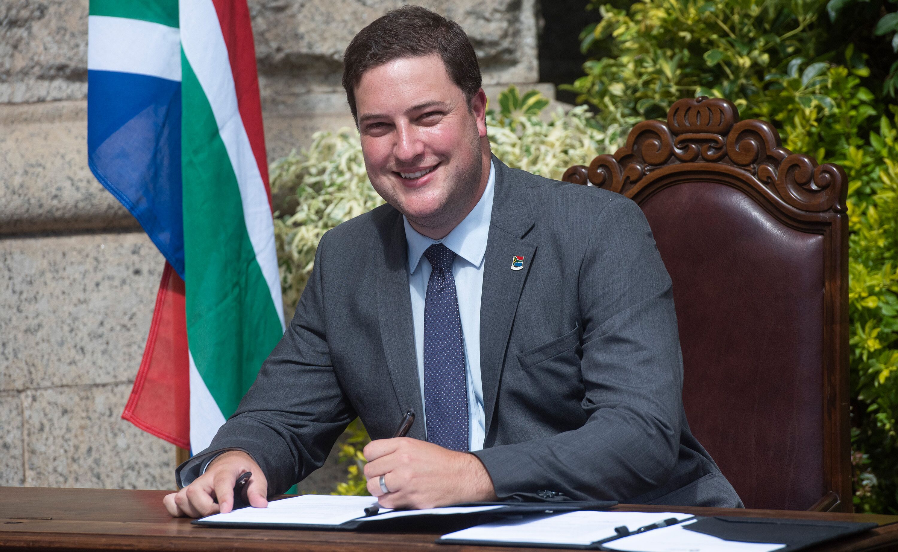 Cape Town seeks to take over electricity supply from Eskom