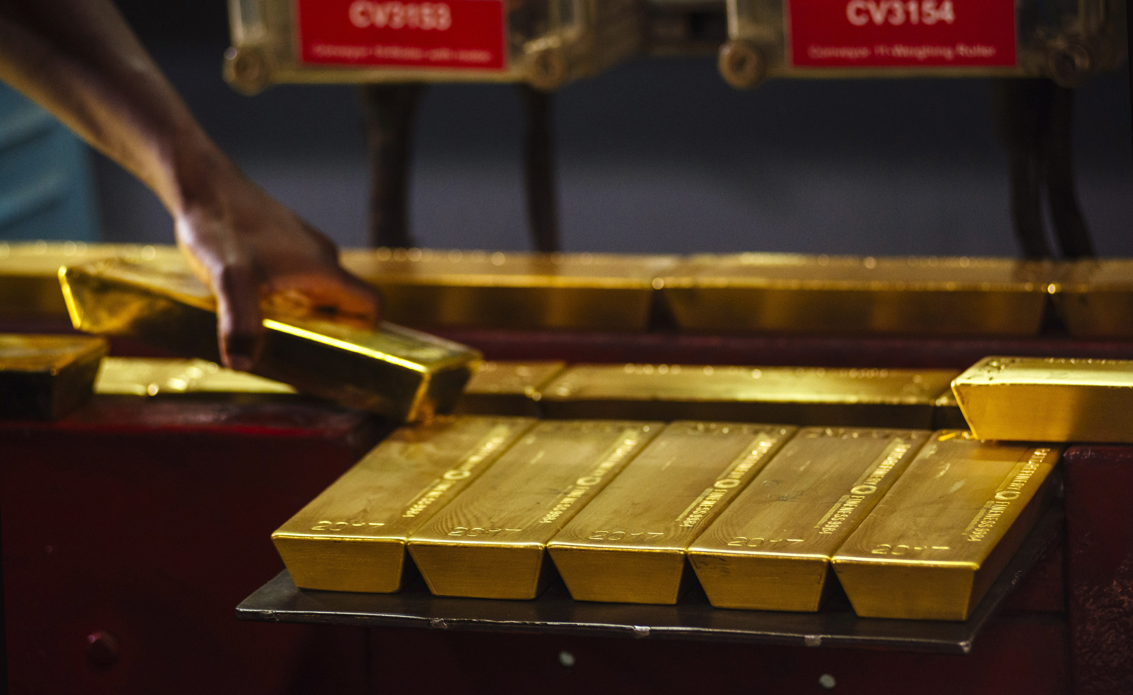 Asia stocks, US futures climb as dollar weakens: markets wrap