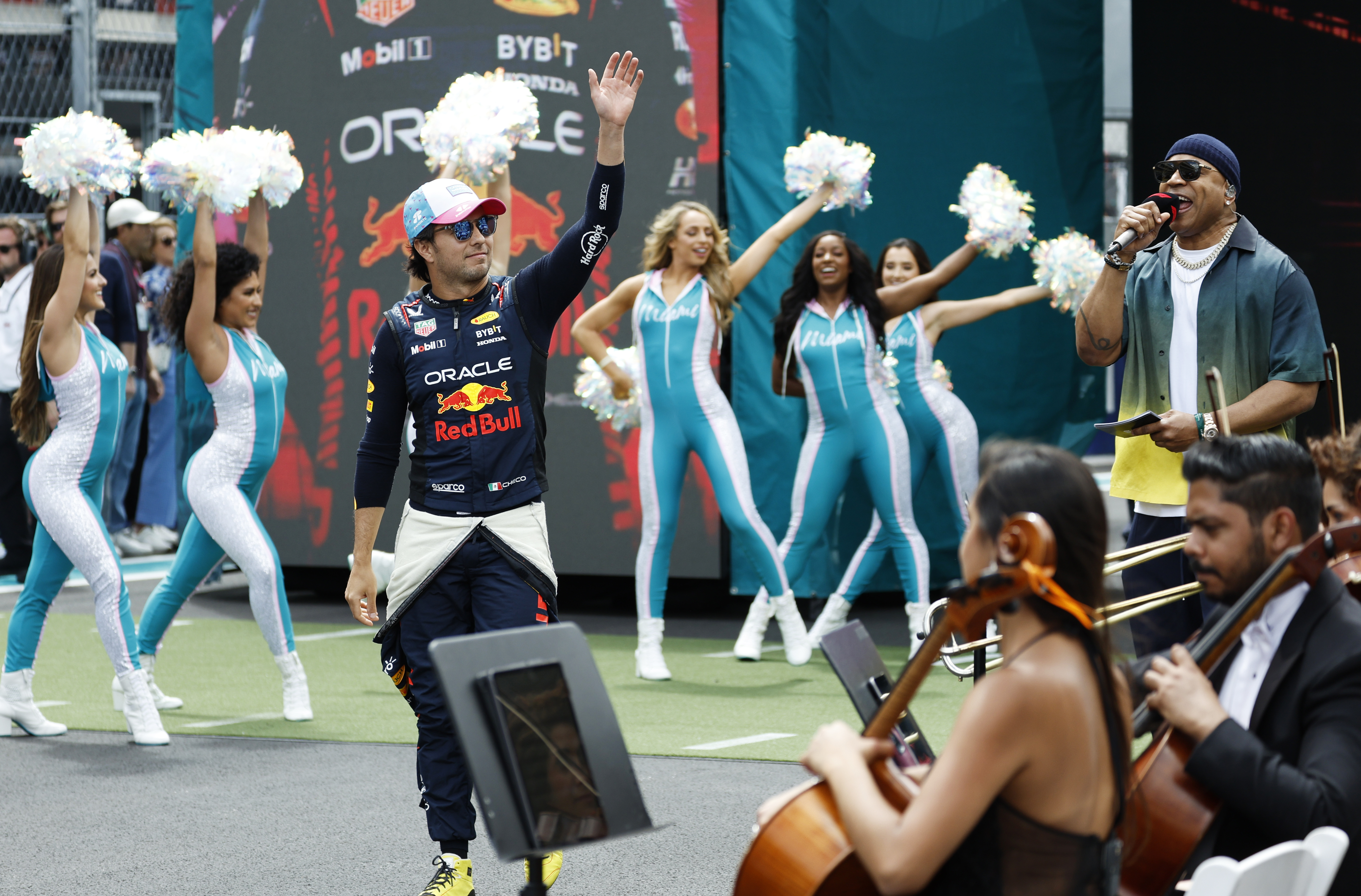 ‘Let’s get ready to grumble’ – Formula One drivers complain about showbiz elements, but the sport is thriving