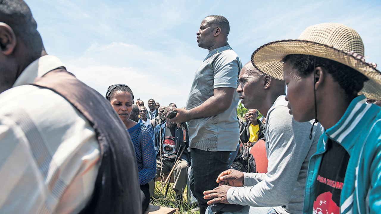 Murder of ‘Bazooka’ Radebe in Xolobeni: Hawks general accused of shutting down investigation