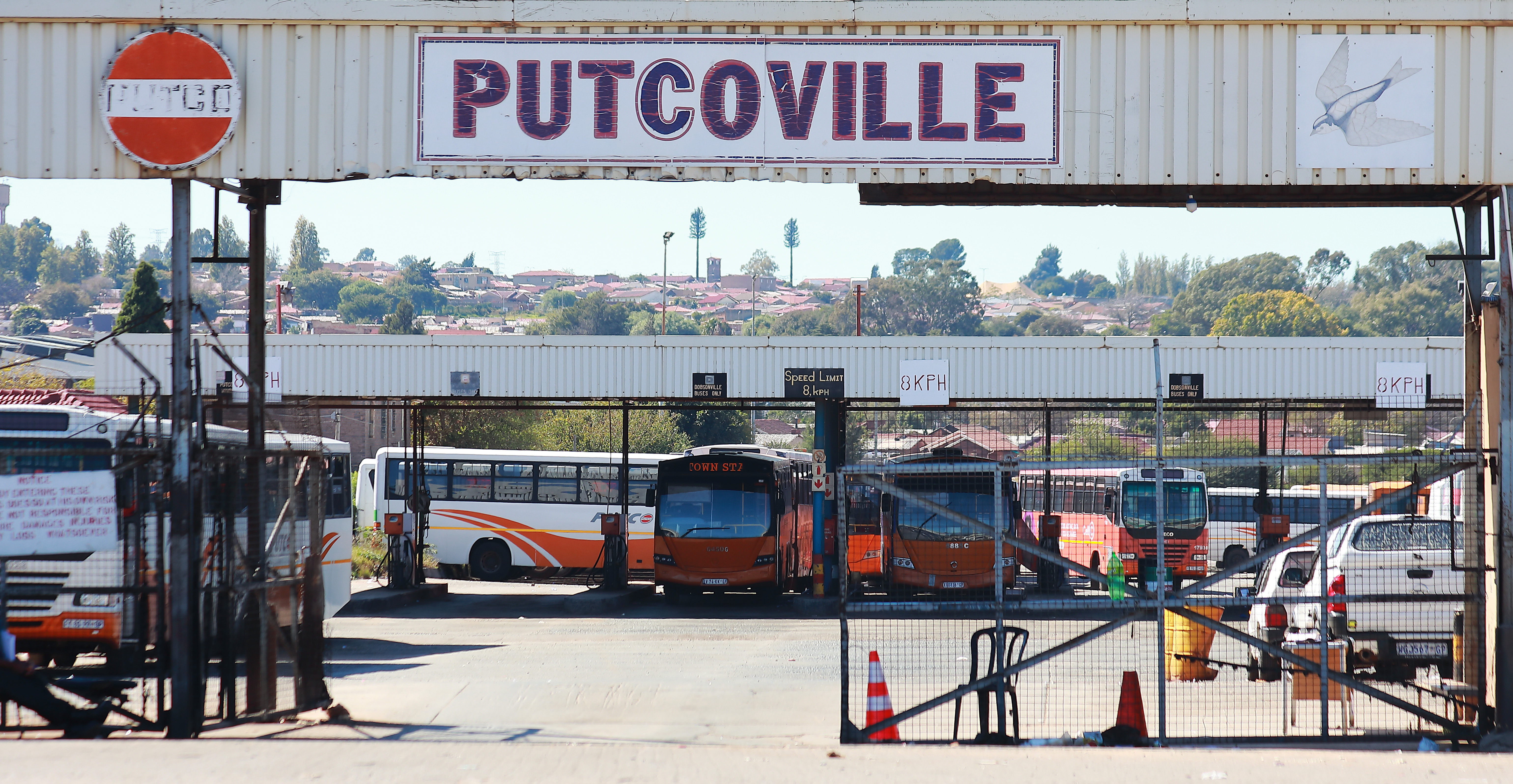 Putco's tanks dry up after state fails to pay subsidy, leaving 230,000 Gauteng commuters stranded