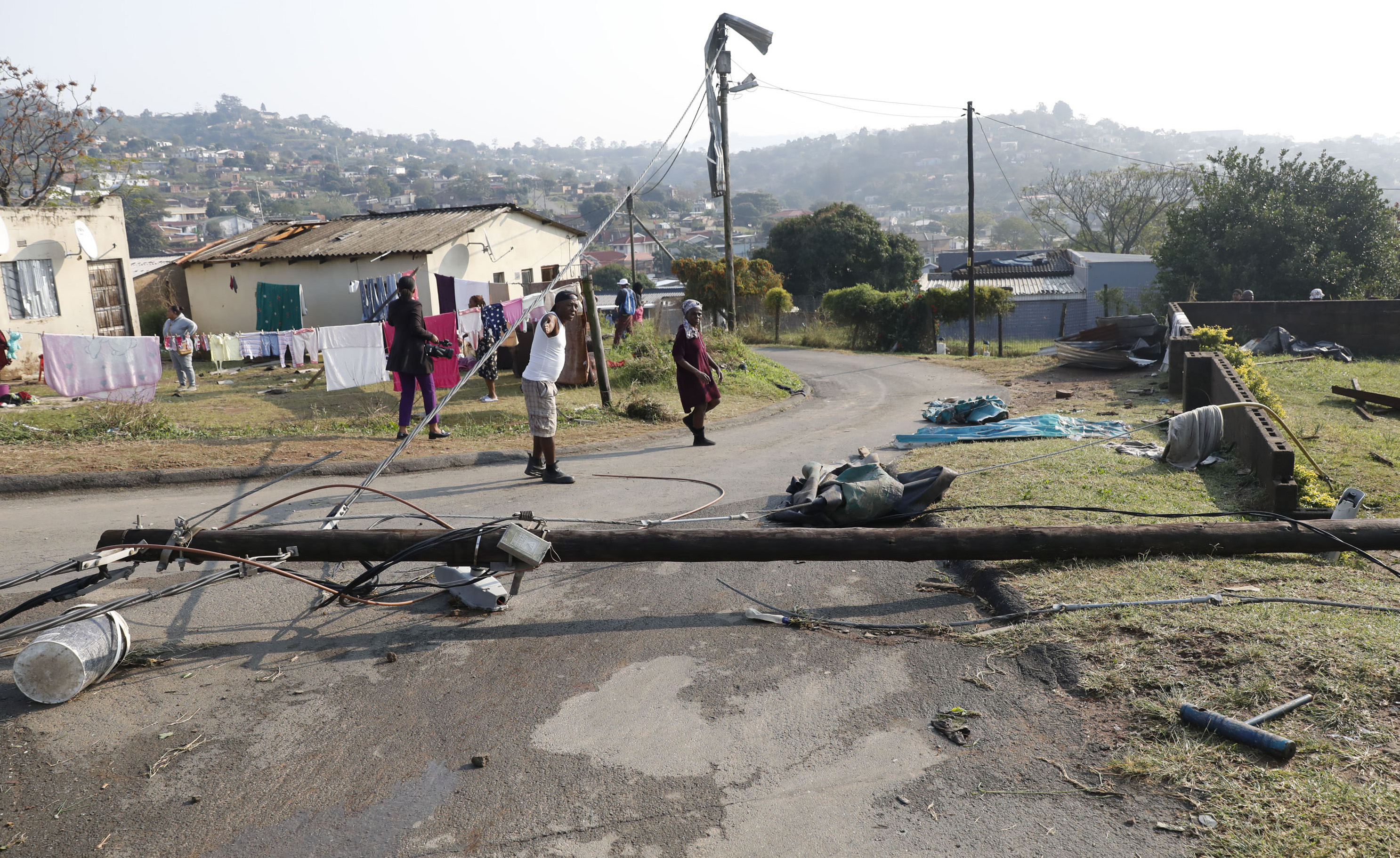 Brutal cold snap confronts SA as forecasters issue snow, thunderstorm warnings