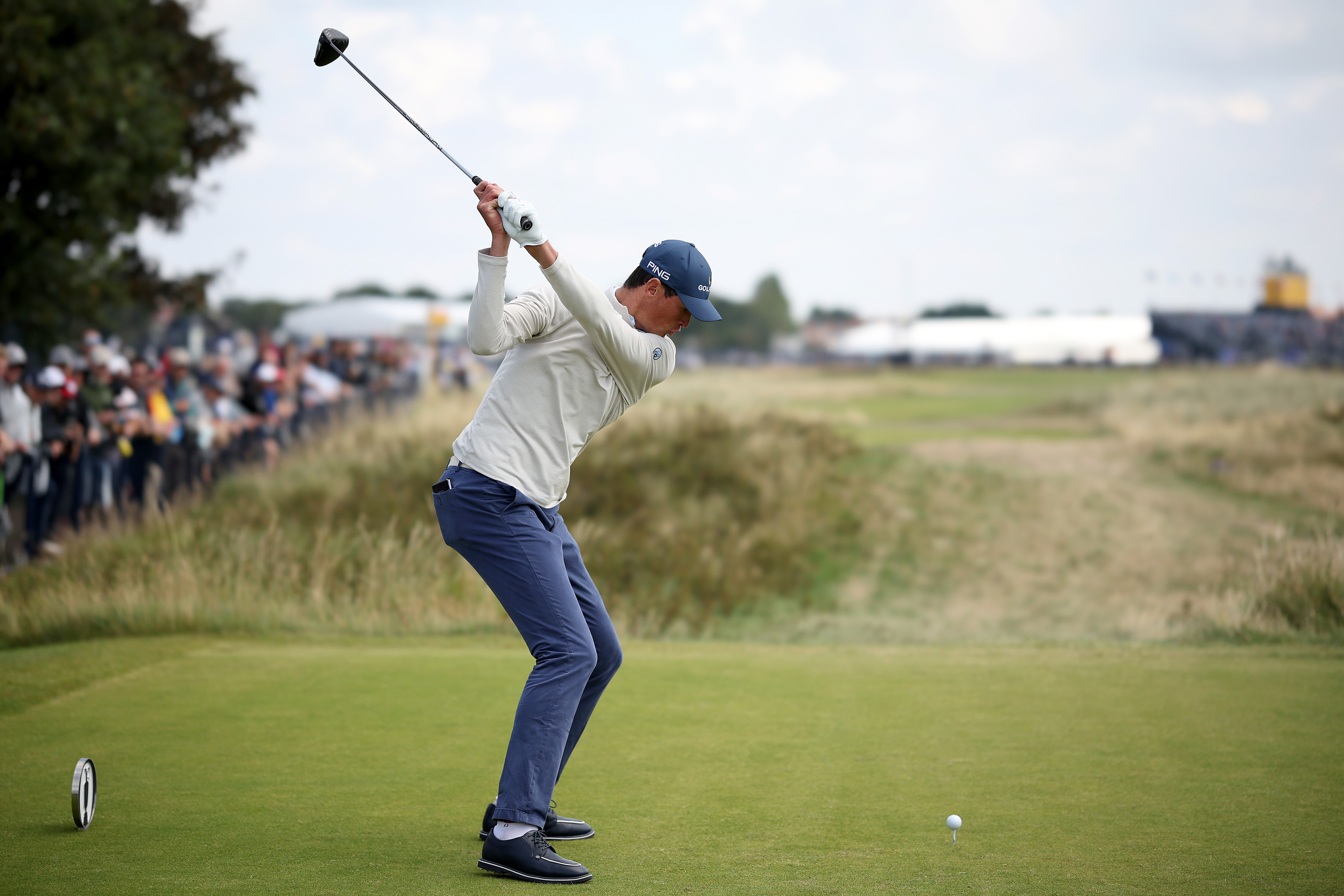Amateur Christo Lamprecht leaves mentor in the shade to lead Open Championship