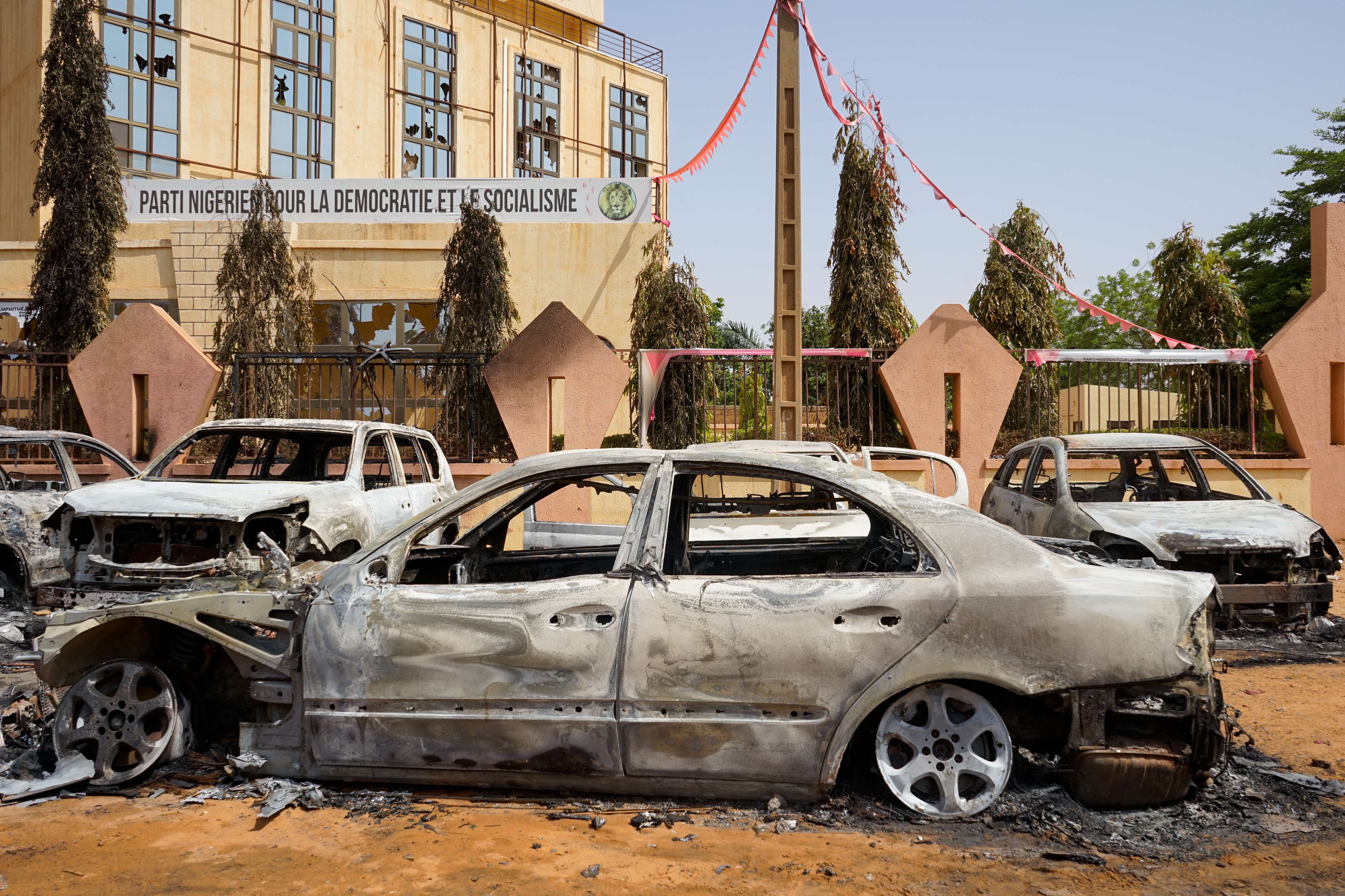 Niger ruling party headquarters in Niamey torched by coup supporters