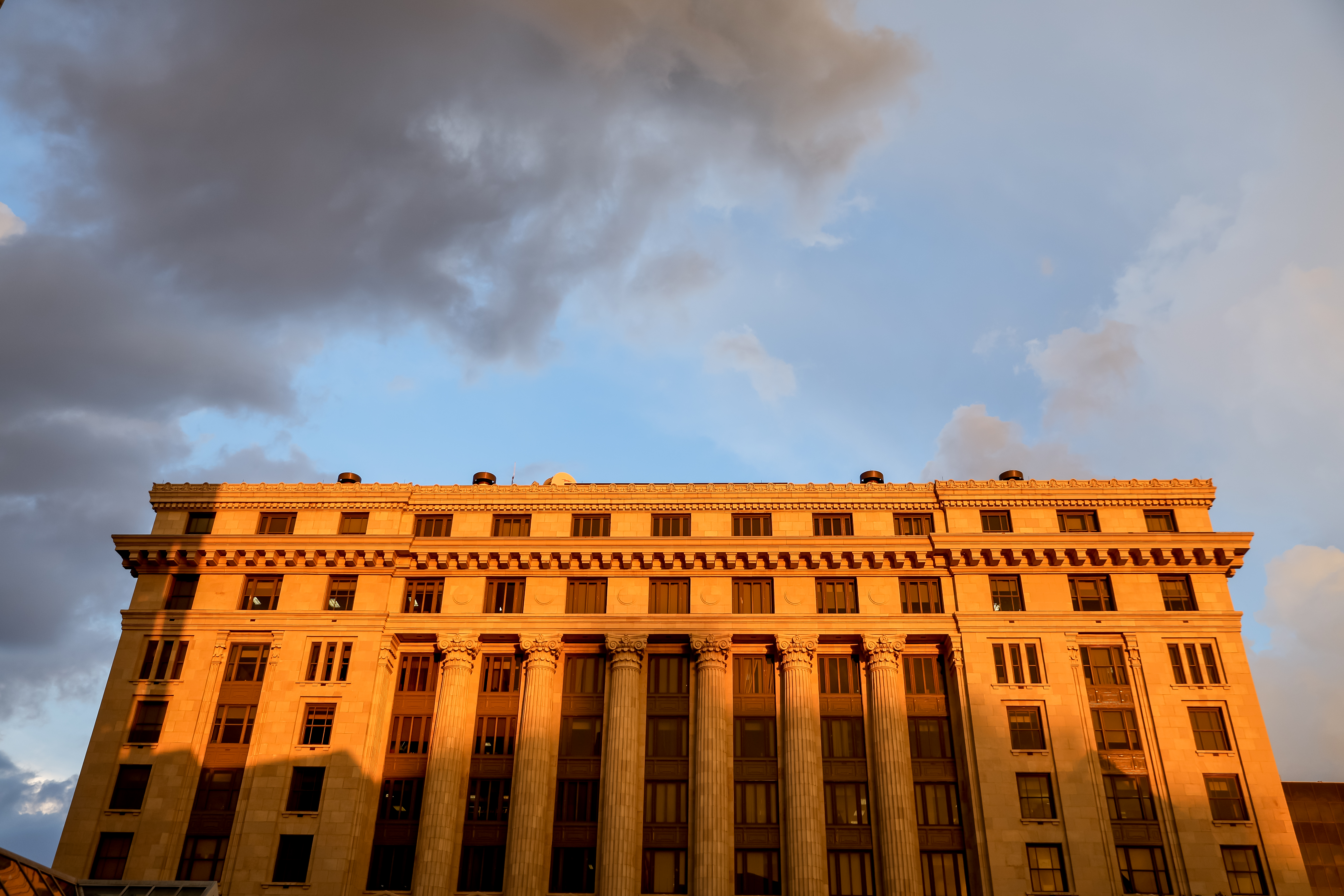Fulton County Courthouse preparations for possible Trump indictment