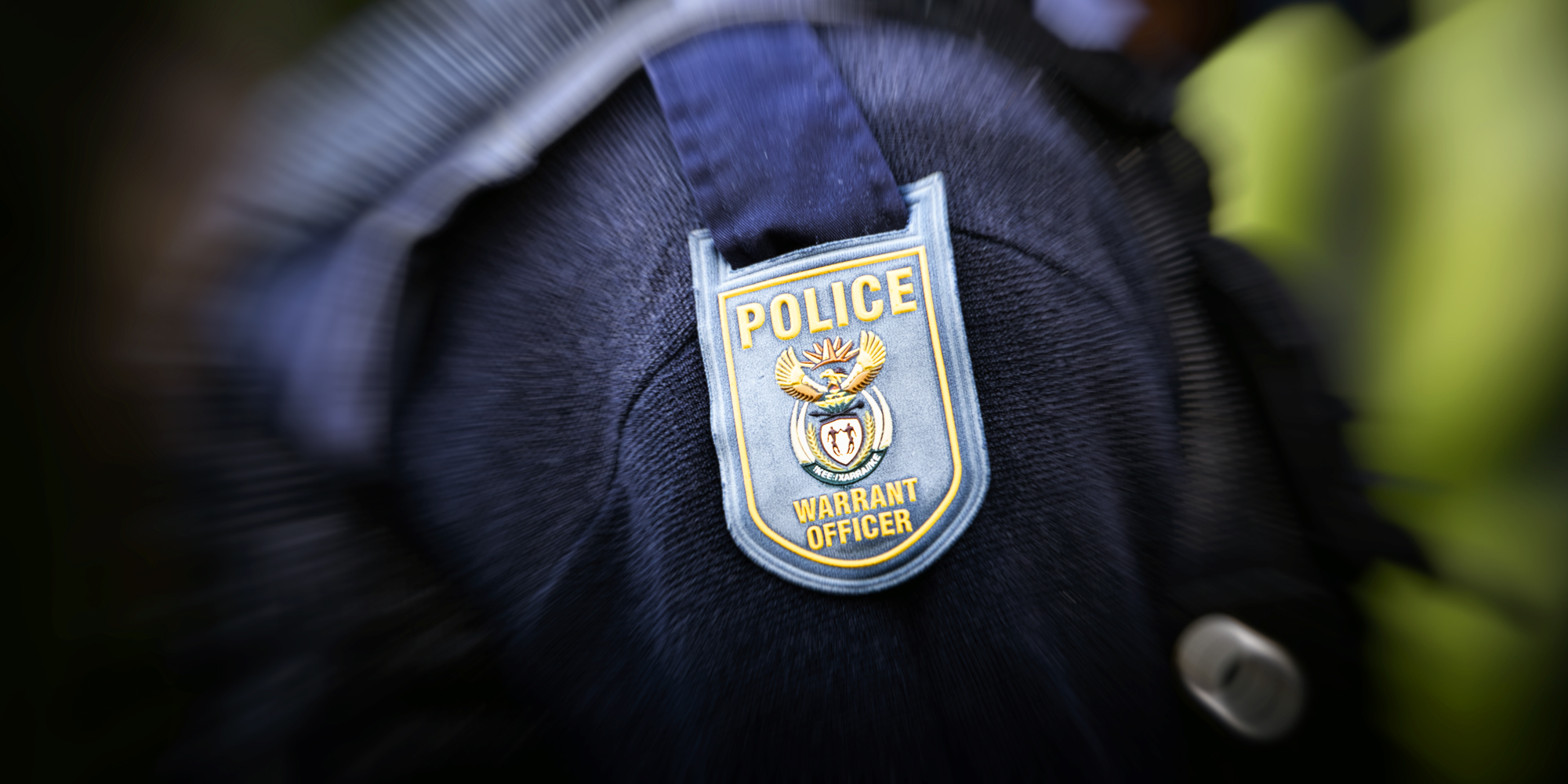 A good cop's life is in danger after uncovering lies and cover-ups relating to the murder of Senzo Meyiwa. 