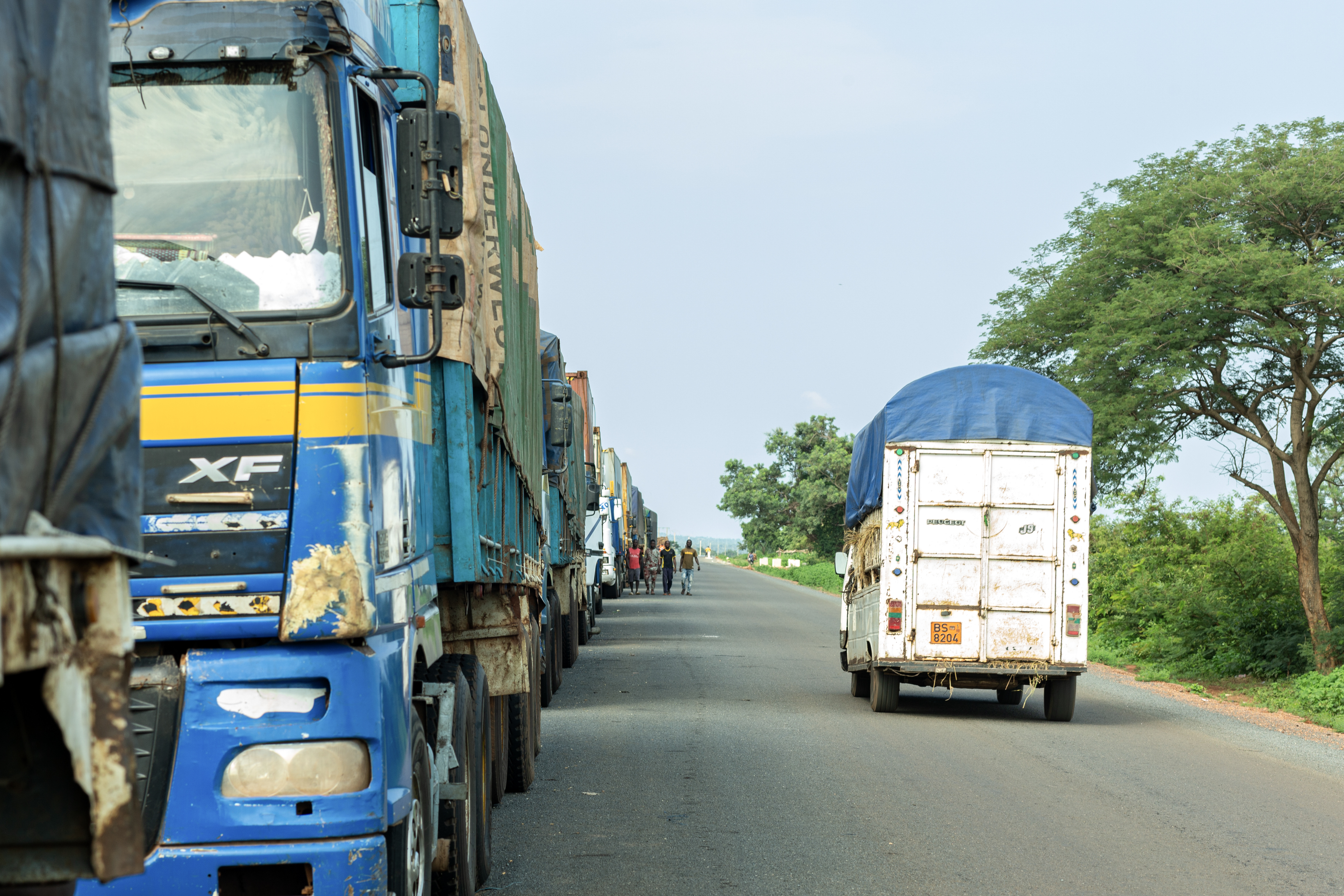 Trucks stranded as ECOWAS sanctions prompt Benin-Niger border closure