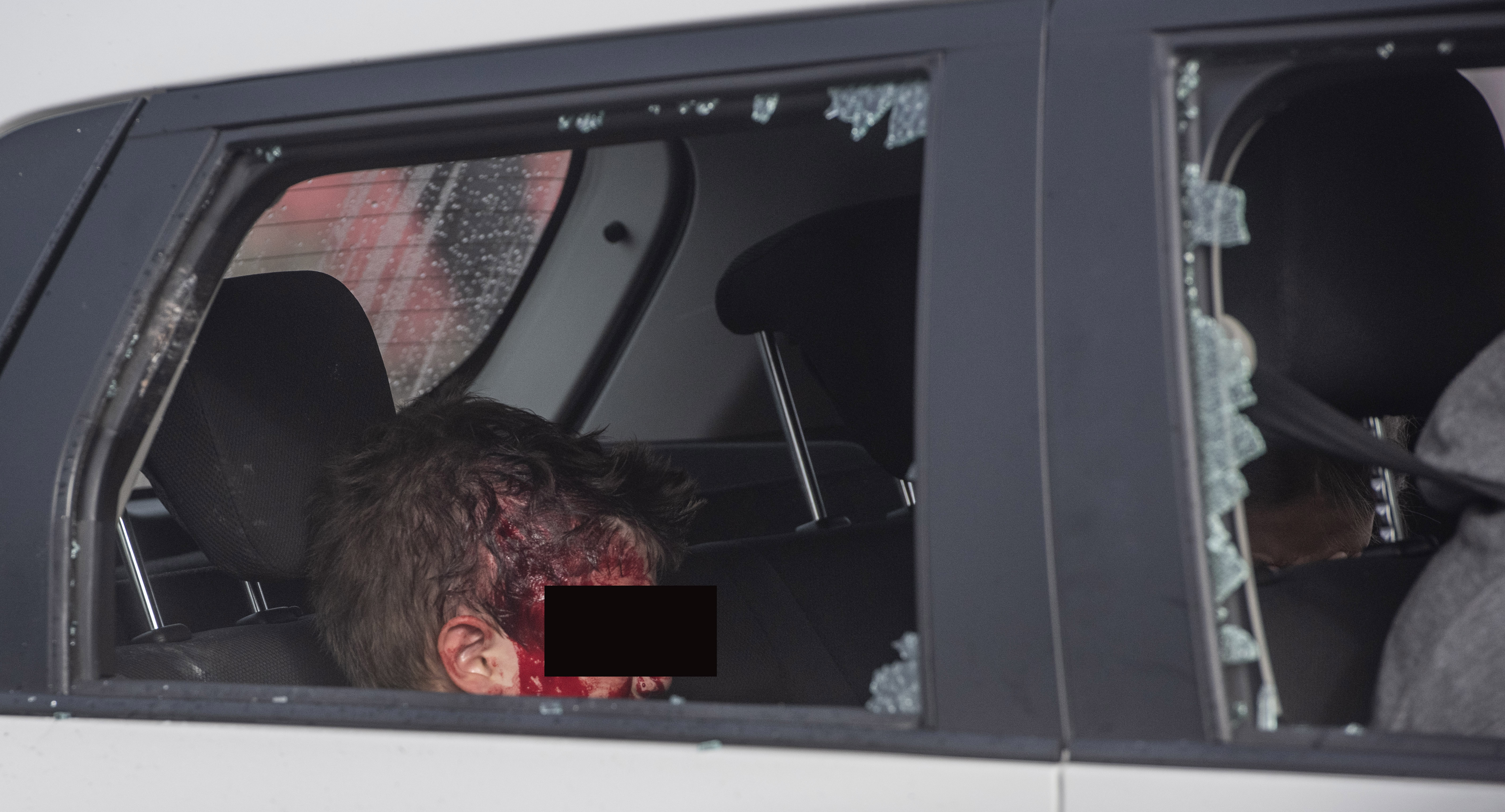 In photos — Sporadic violence, death in Cape Town as taxi strike spirals out of control