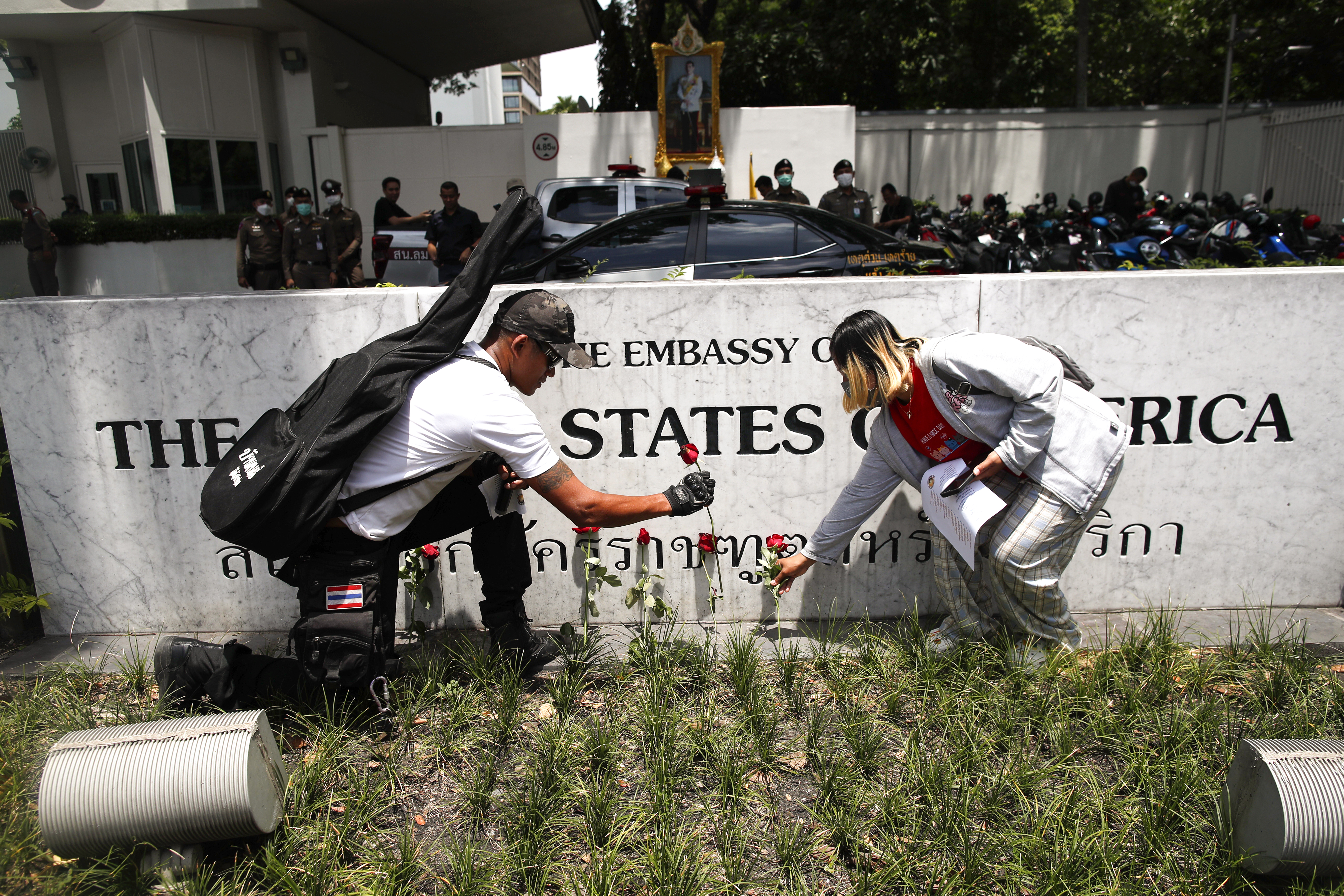 Demonstration calling USA to pressure Myanmar to release political prisoners
