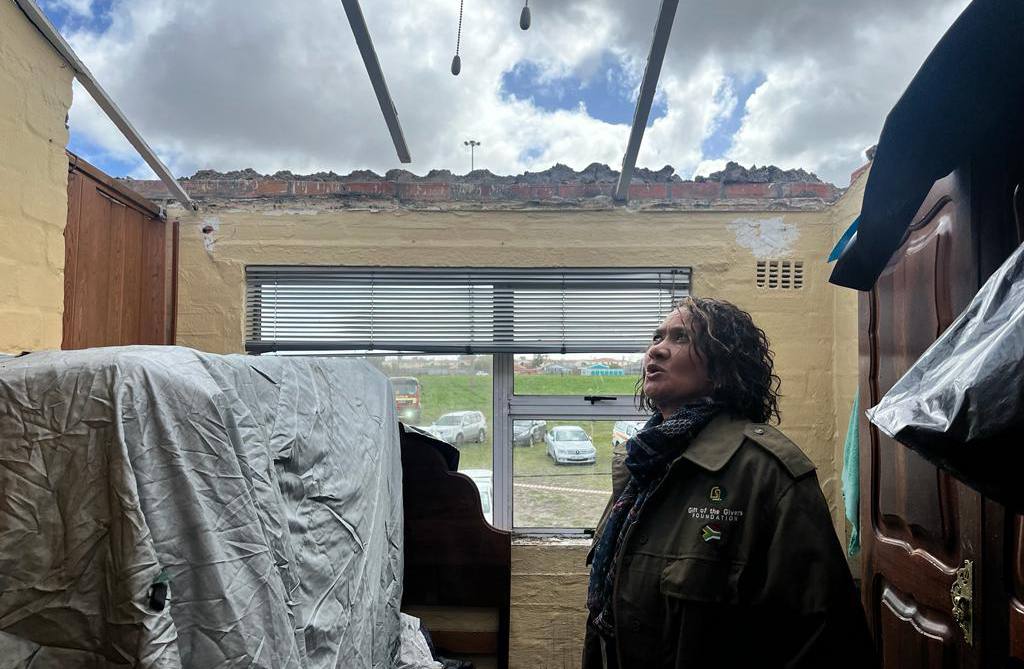 Freak Cape ‘landspout’ blows roofs off and creates domestic havoc