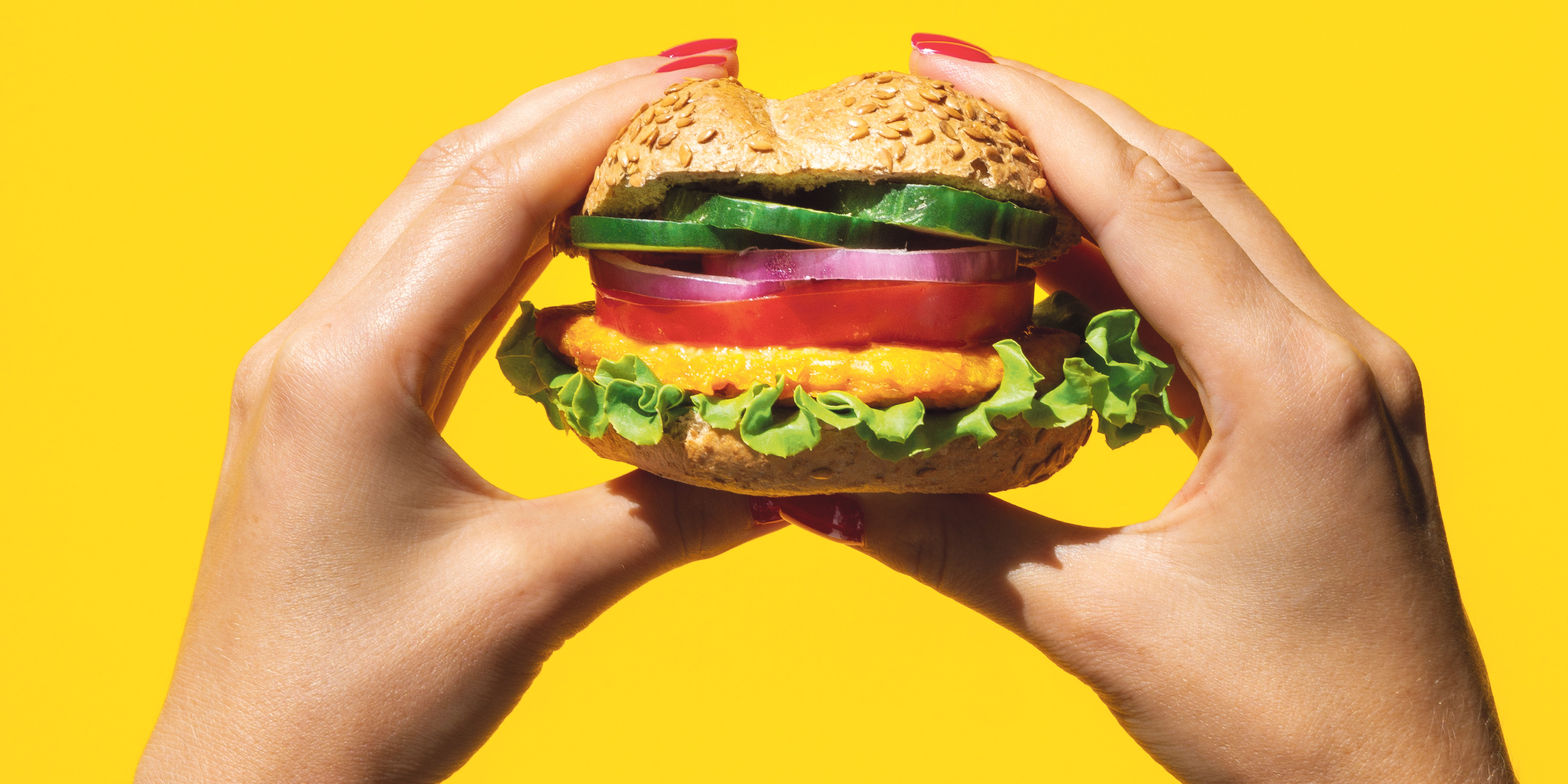 What a ‘healthy’ relationship with food looks like – and how to develop one