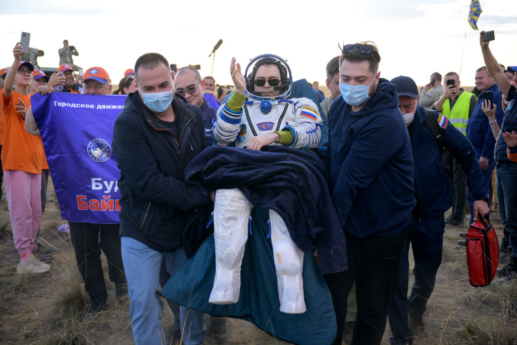 Expedition 69 Soyuz Landing
