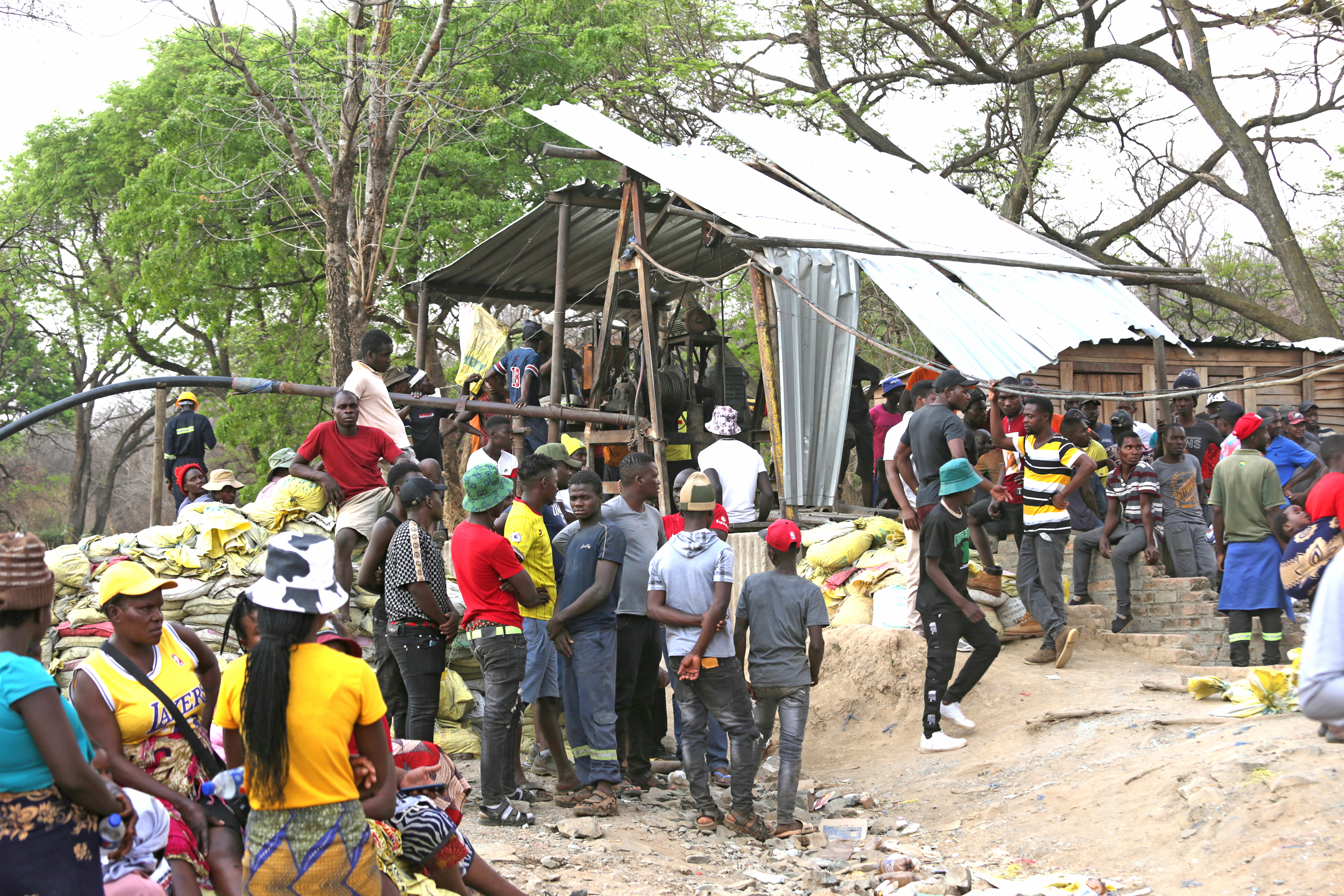 Six dead and 15 trapped underground in Zimbabwe mine collapse