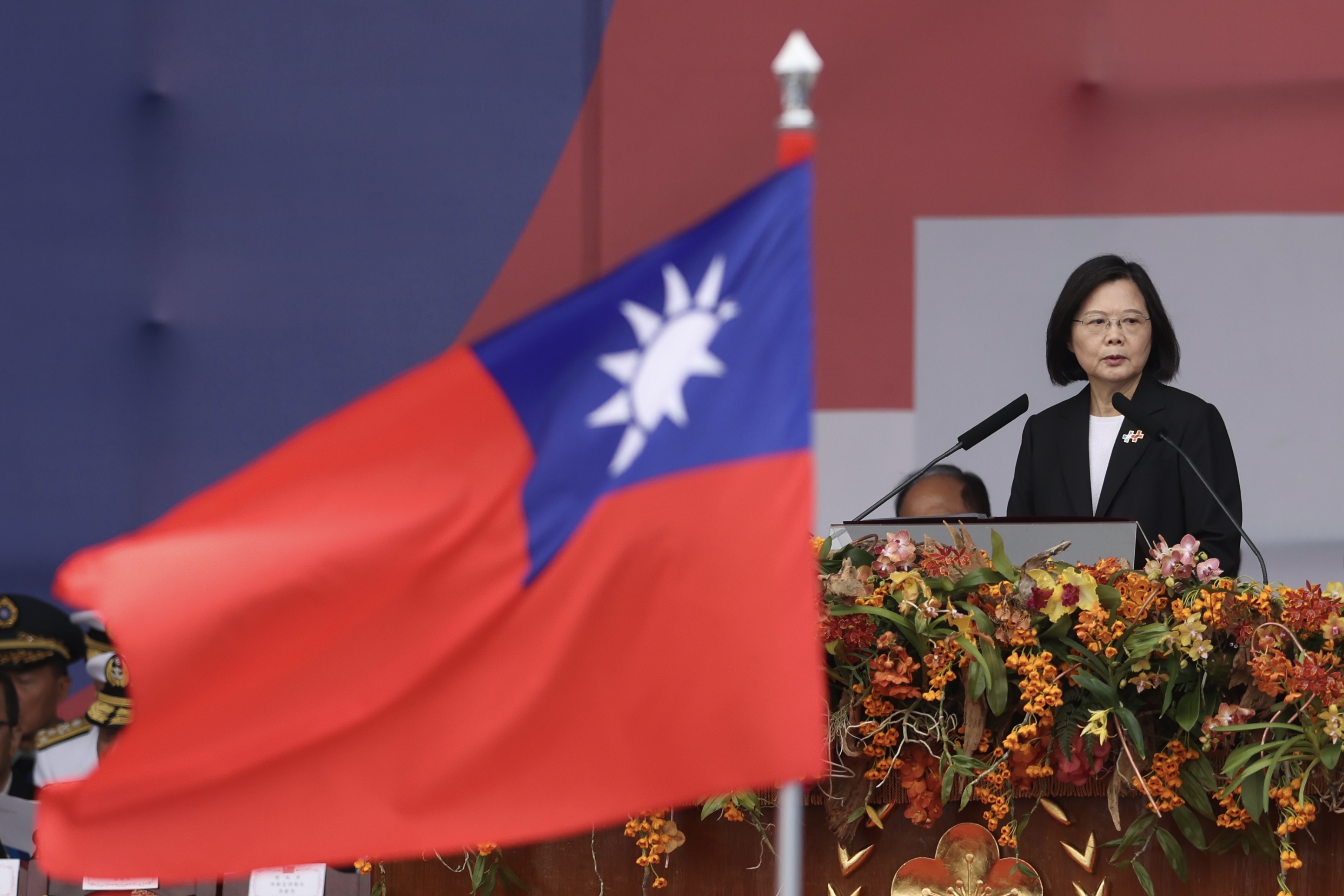 Taiwan seeks 'peaceful coexistence' with China, president says