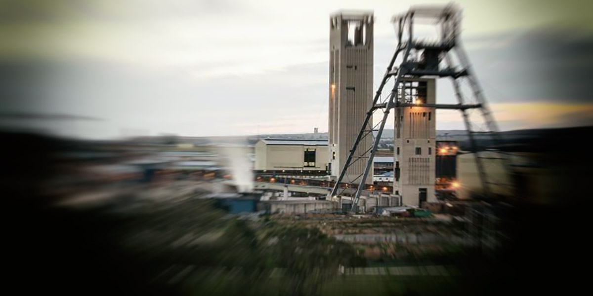 Asia stocks mixed, oil extends fall on weak demand: markets wrap