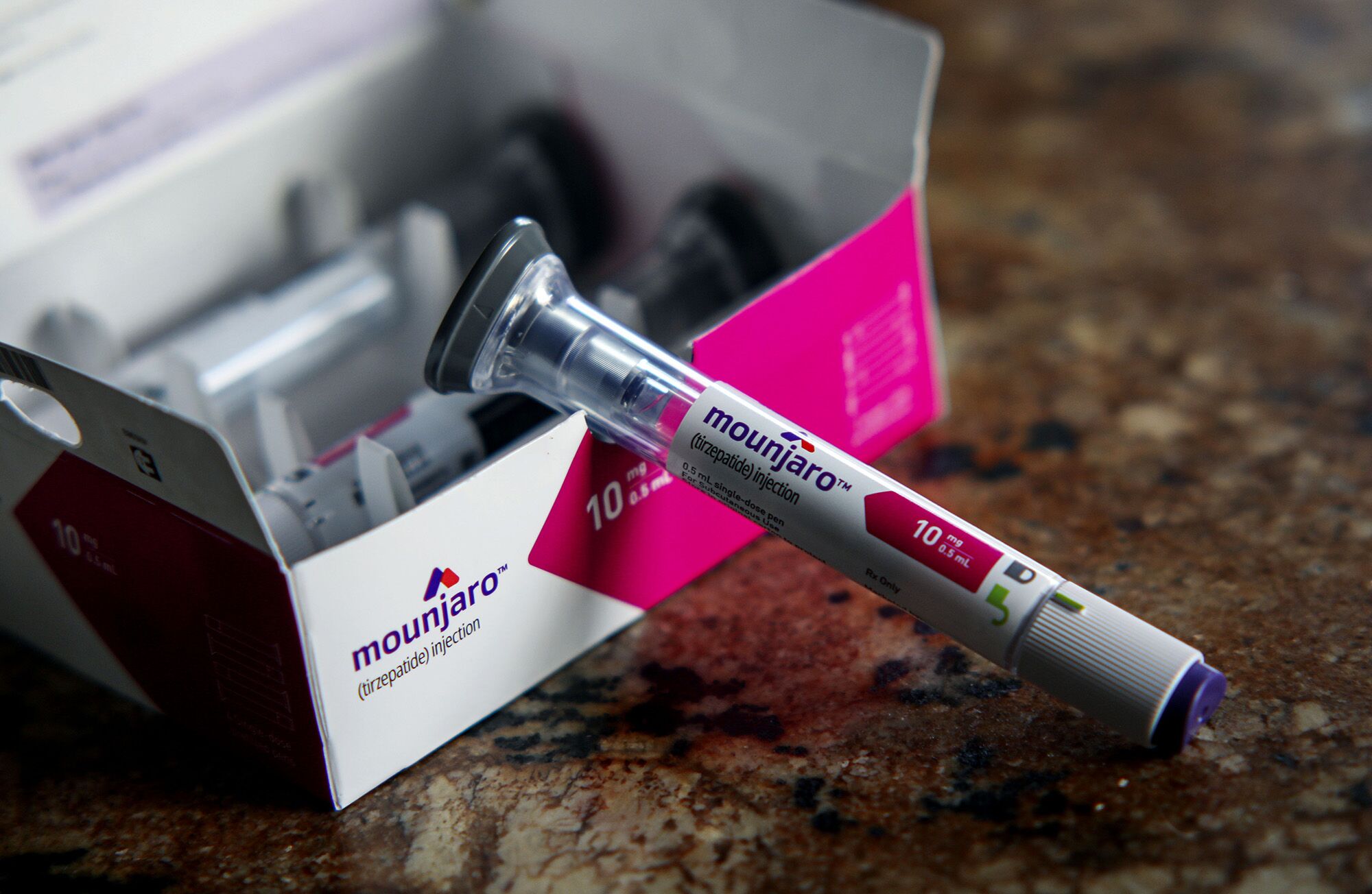 Lilly Files Trade Complaint To Block Weight-Loss Drug Knock-Offs