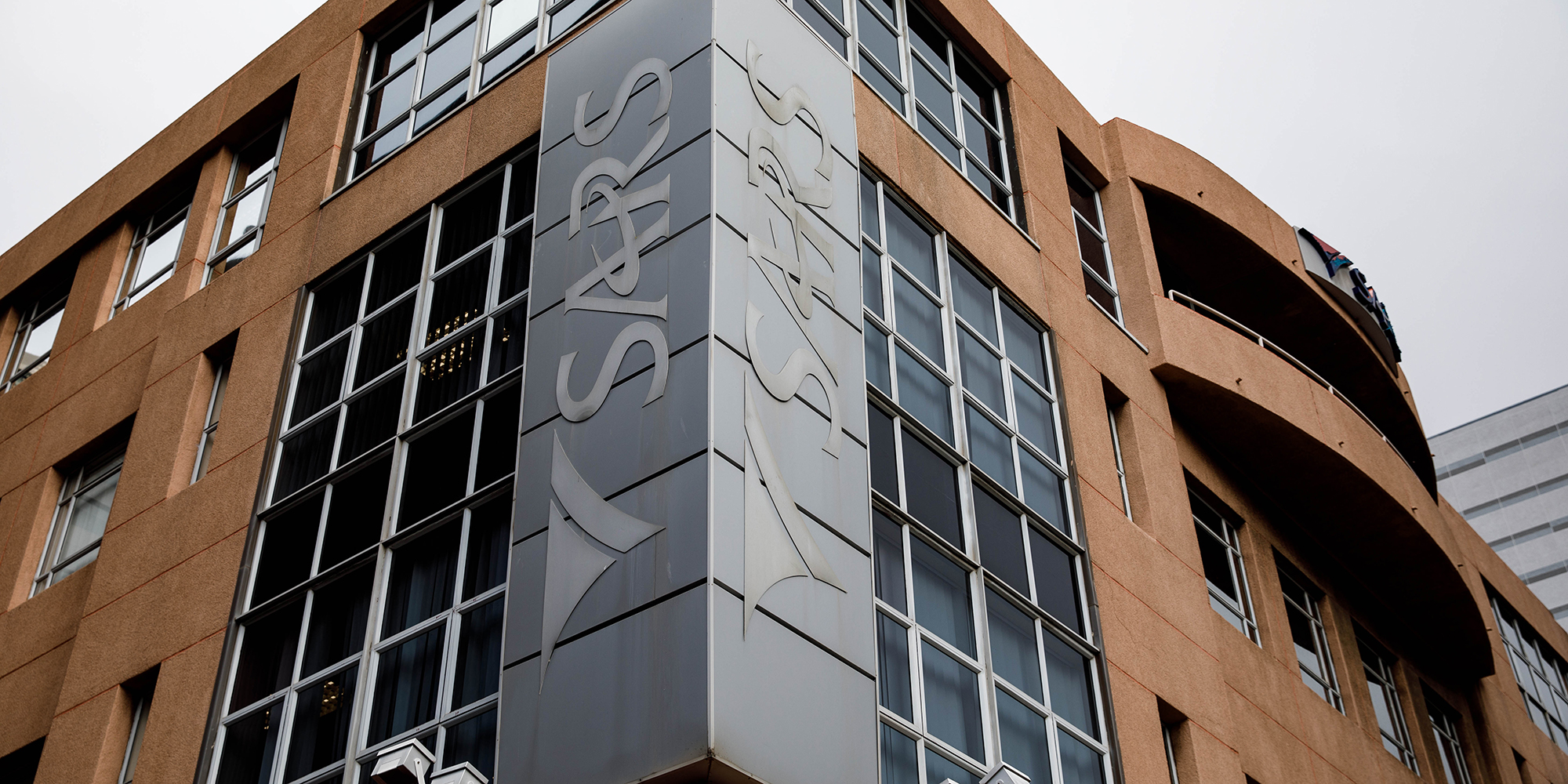 Cat and mouse — Gold export dealer suspected of tax offences loses search and seizure court appeal 