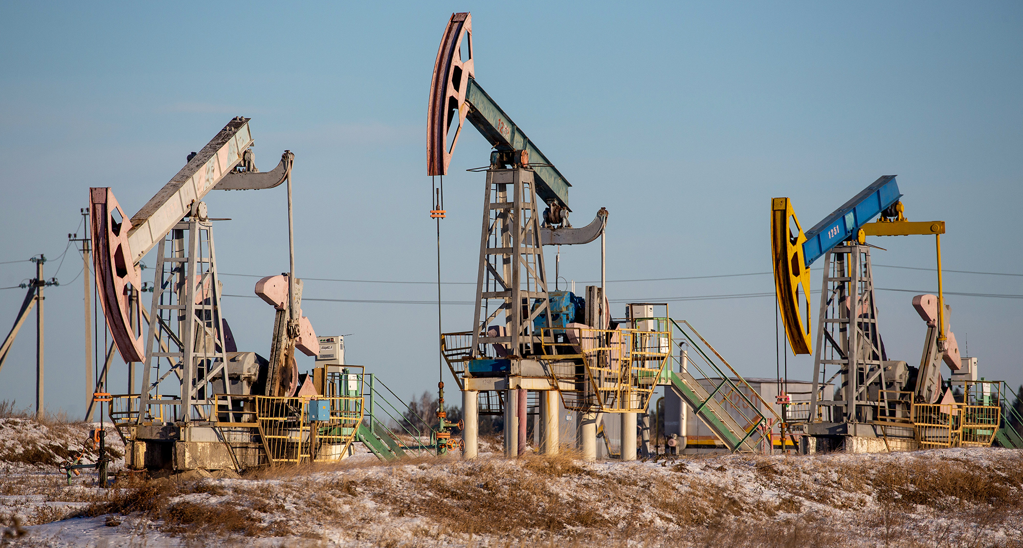 Russia plans to boost diesel shipments; Dagestan airport shut after mob encircles flight from Israel