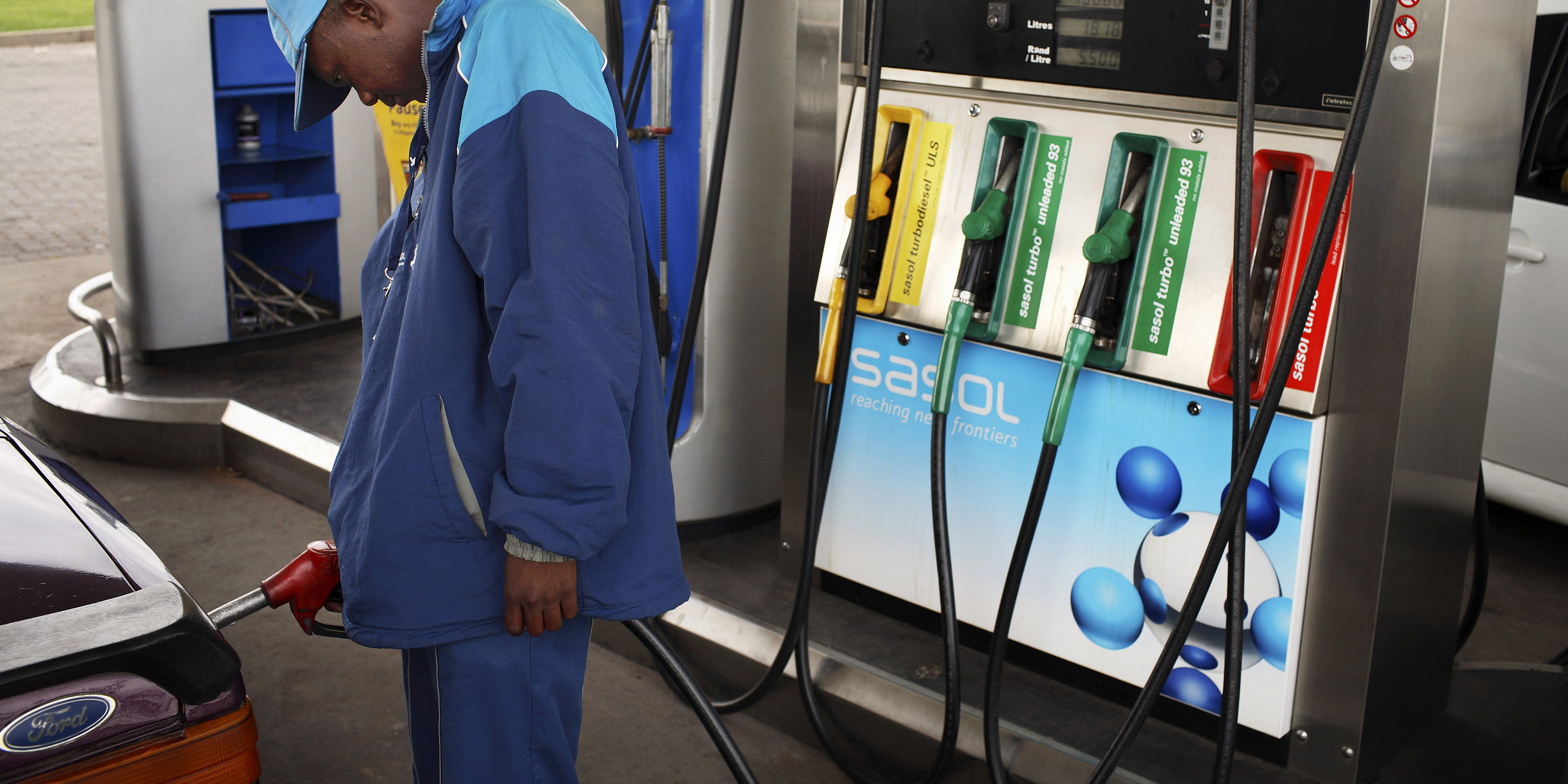 A happier new year — welcome relief at pump as fuel prices plummet