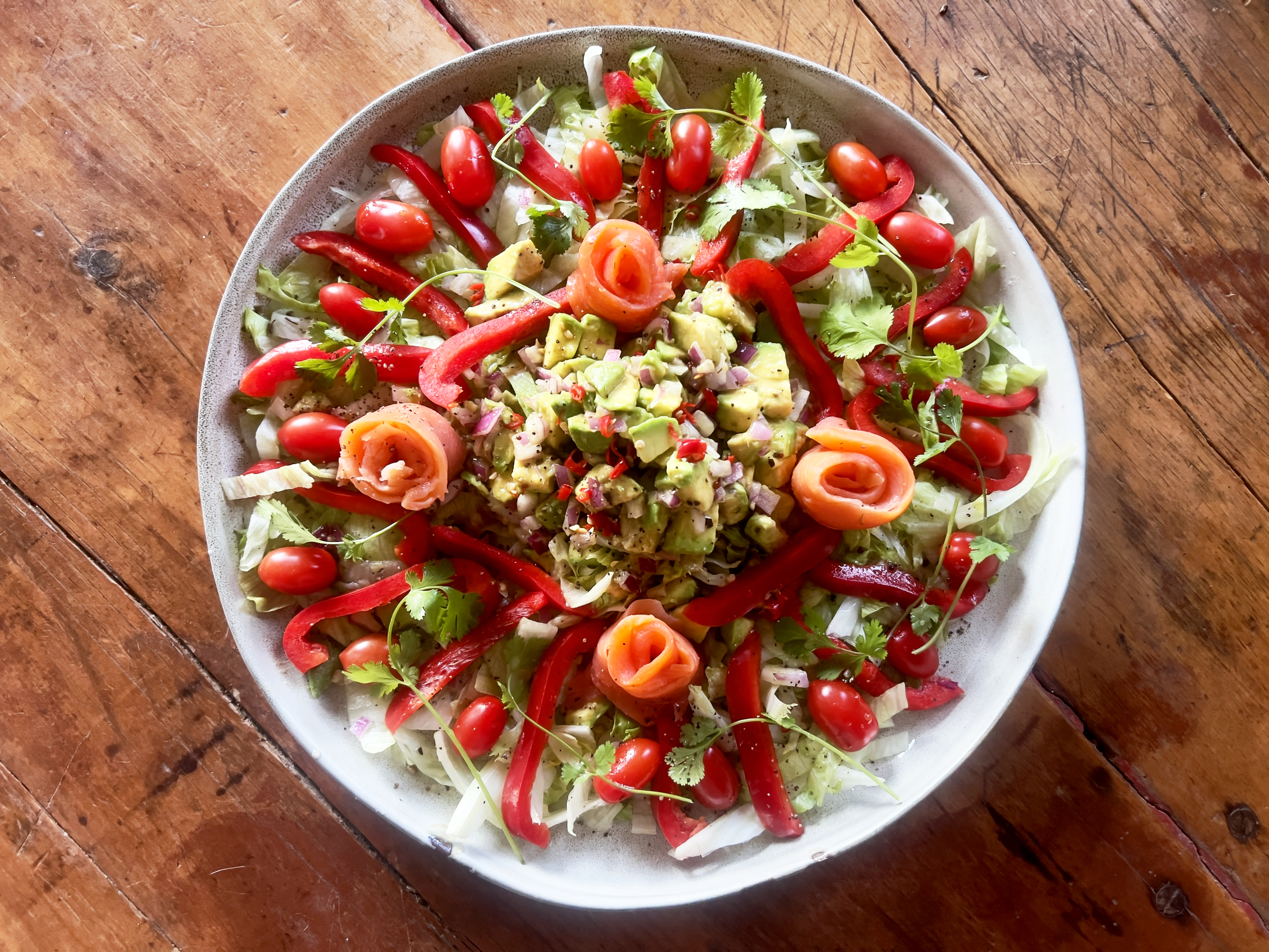 What’s cooking today: Avocado and smoked salmon salad