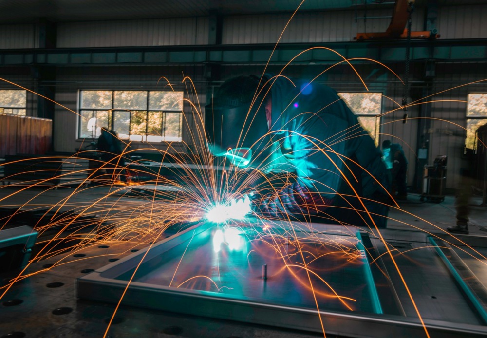 After the Bell: Nǐ hǎo and some green tea please before the auto trade war