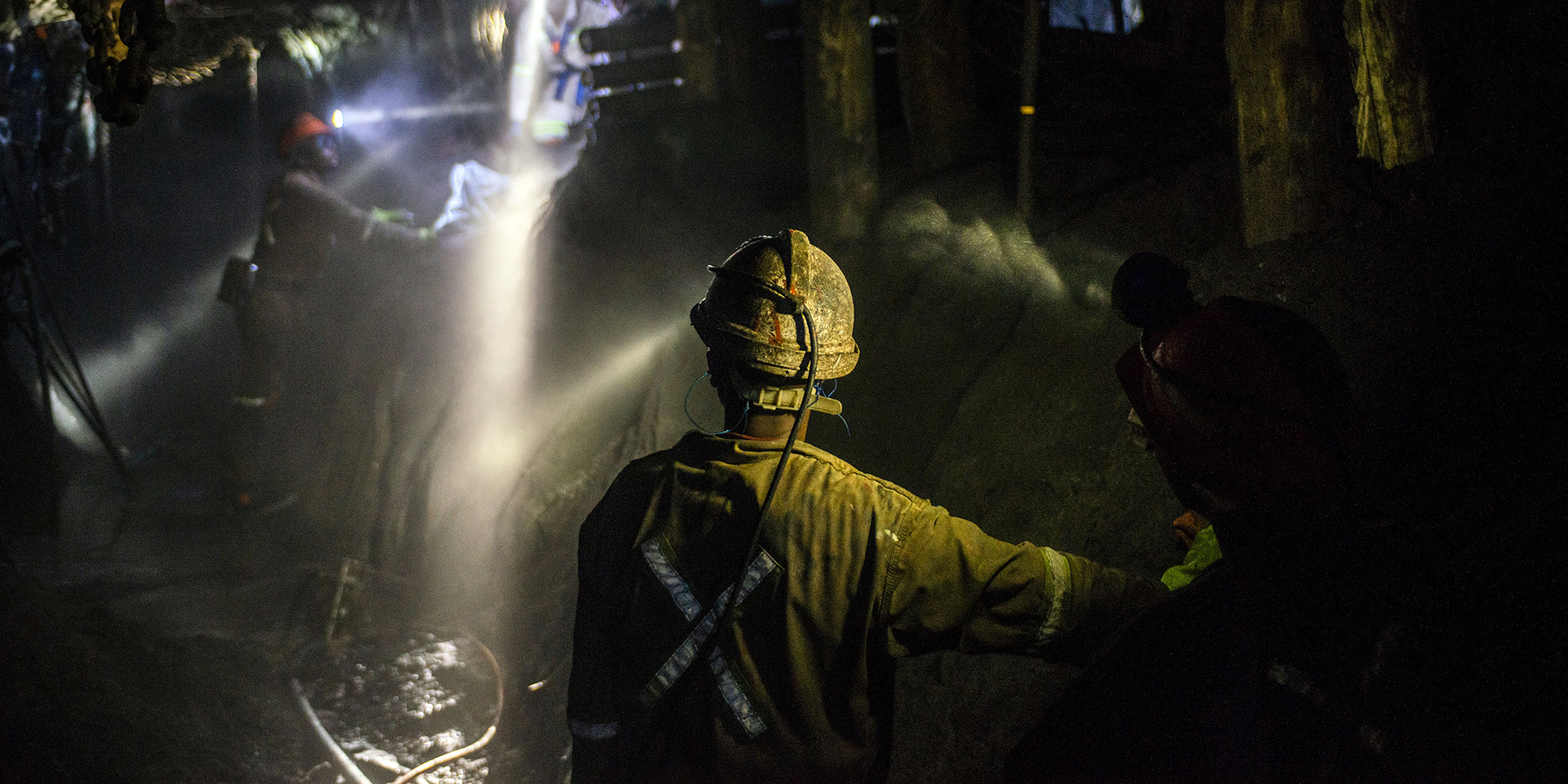 Sibanye in five-year wage deal with Amcu and NUM, suggesting Gold One flare-up is contained