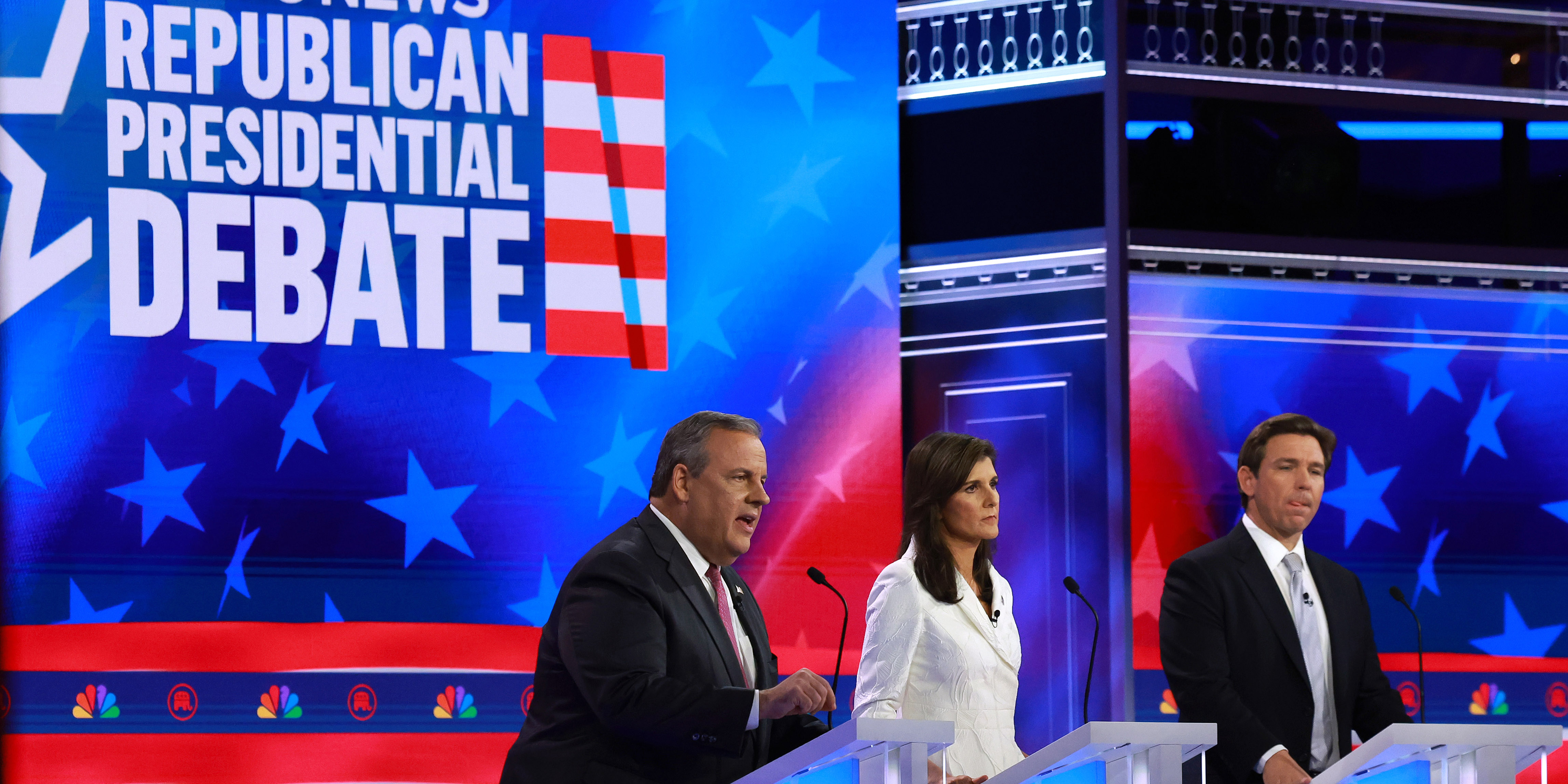 Electoral gains for Democrats, but polls point to Trump as clock ticks down to 20 January 2025