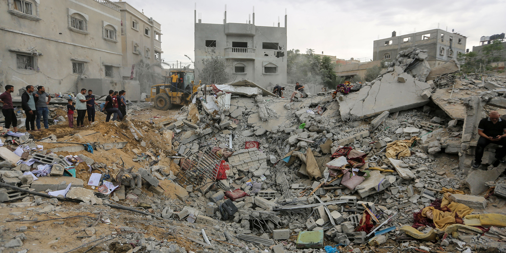 Bloomberg-Middle-East-Update13/11