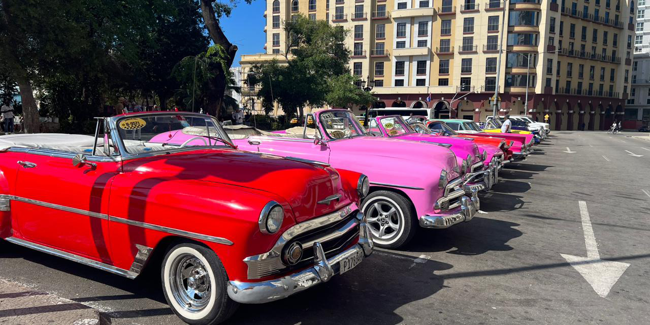 Plaza Central, Havana (Photo: Pierre De Vos)