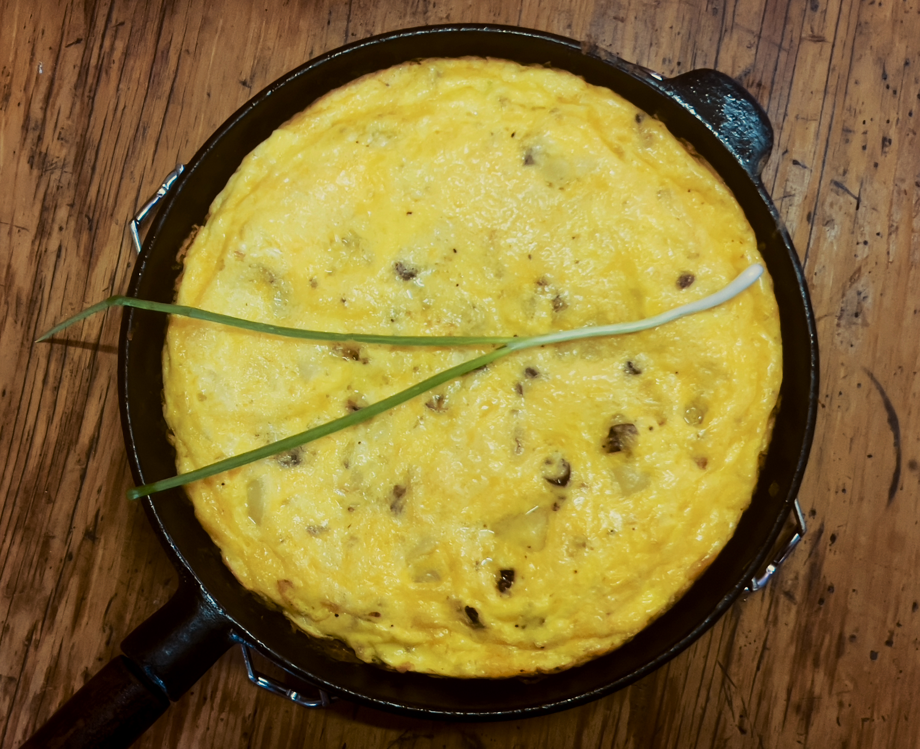 cheesy-potato-omelette