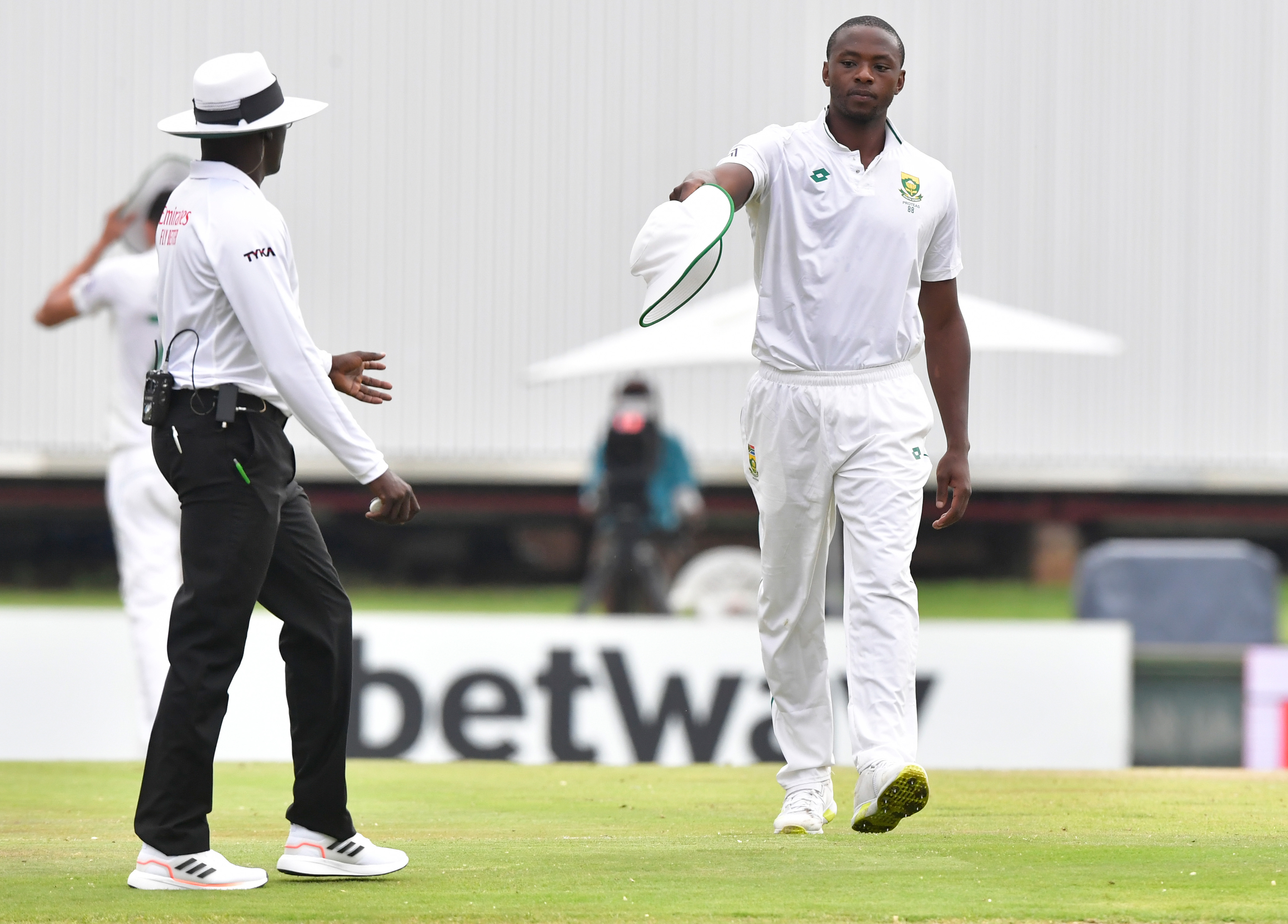 Proteas hammer India to convincingly win Boxing Day Test