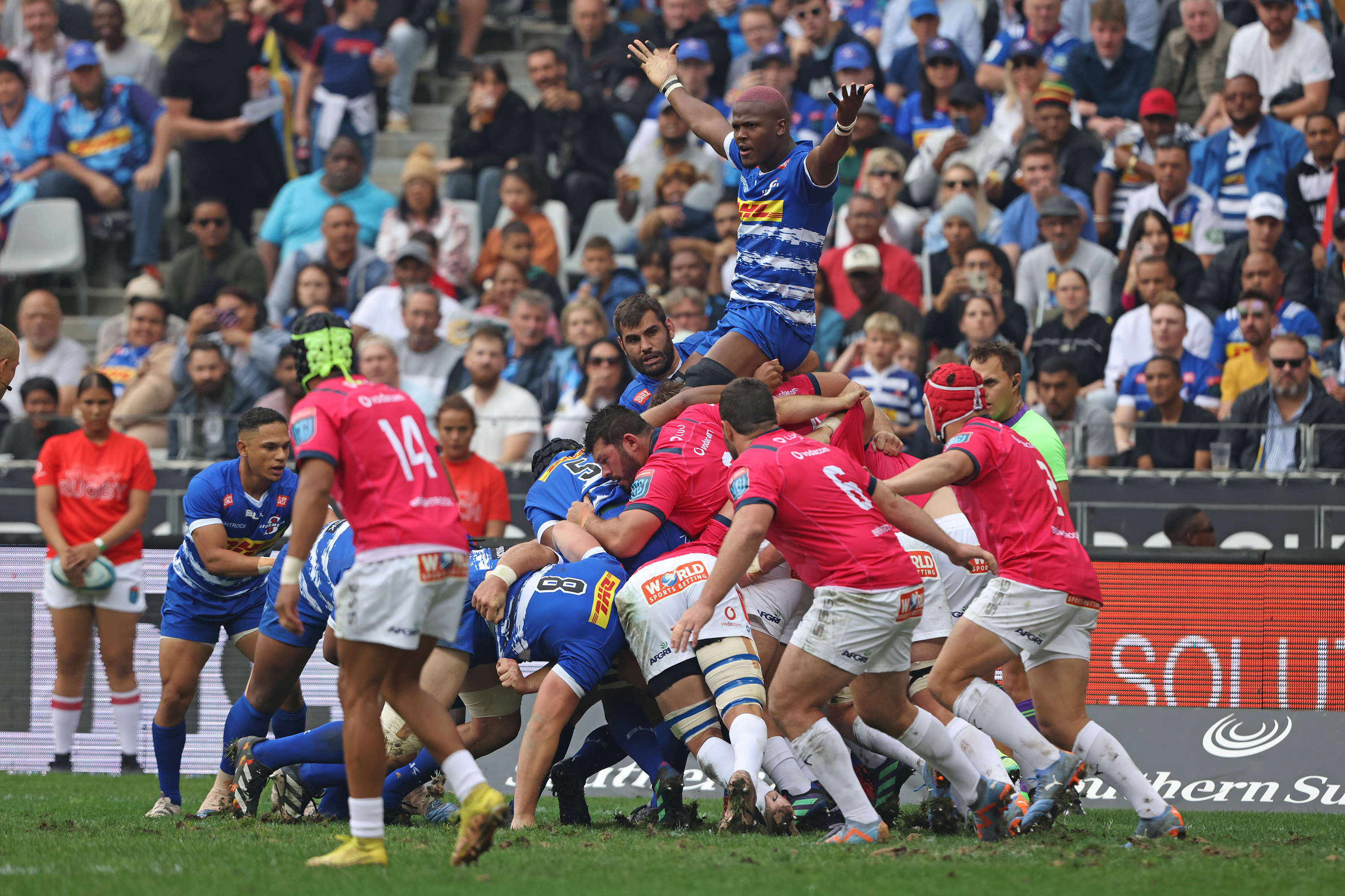 Rugby-Bulls streak Main option 1