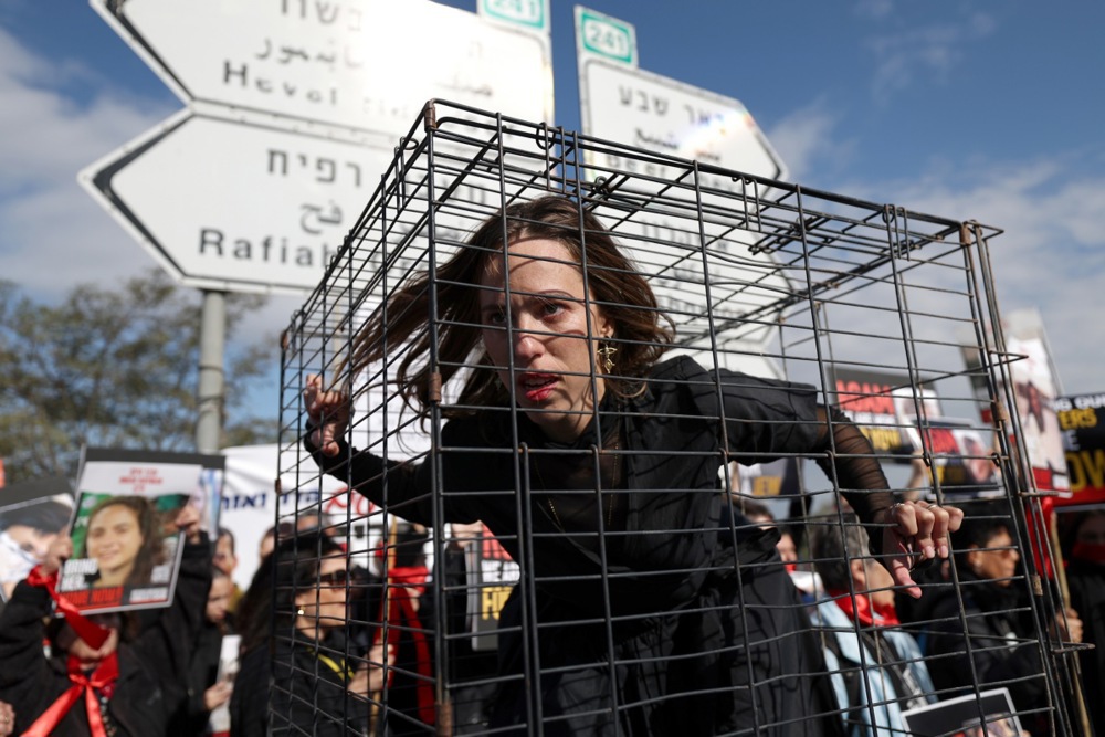 Relatives of Israeli hostages march near the Israeli-Gaza border, and more from around the world