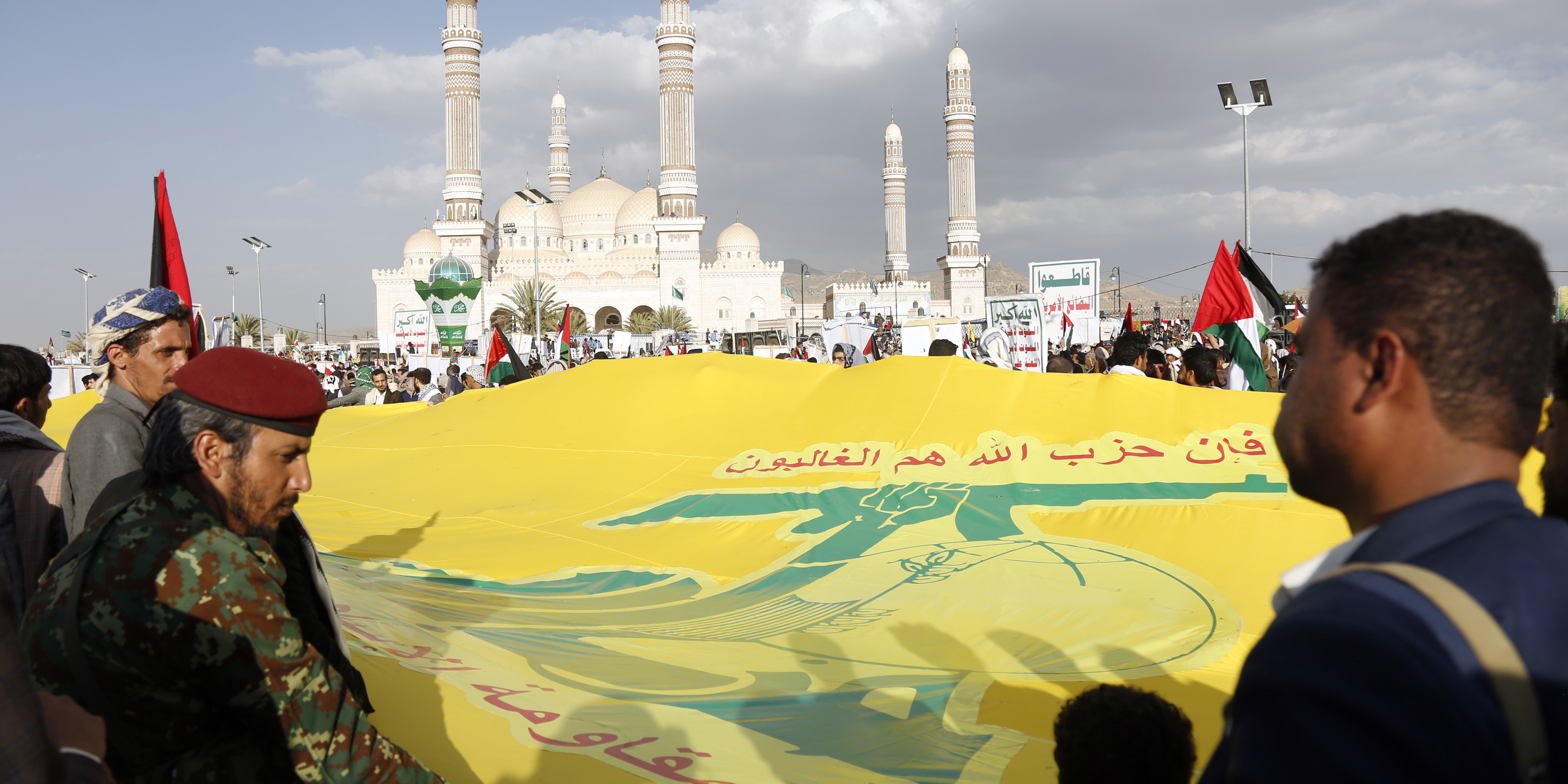 Senior Hezbollah commander killed; Hamas accused of using North Korean weapons