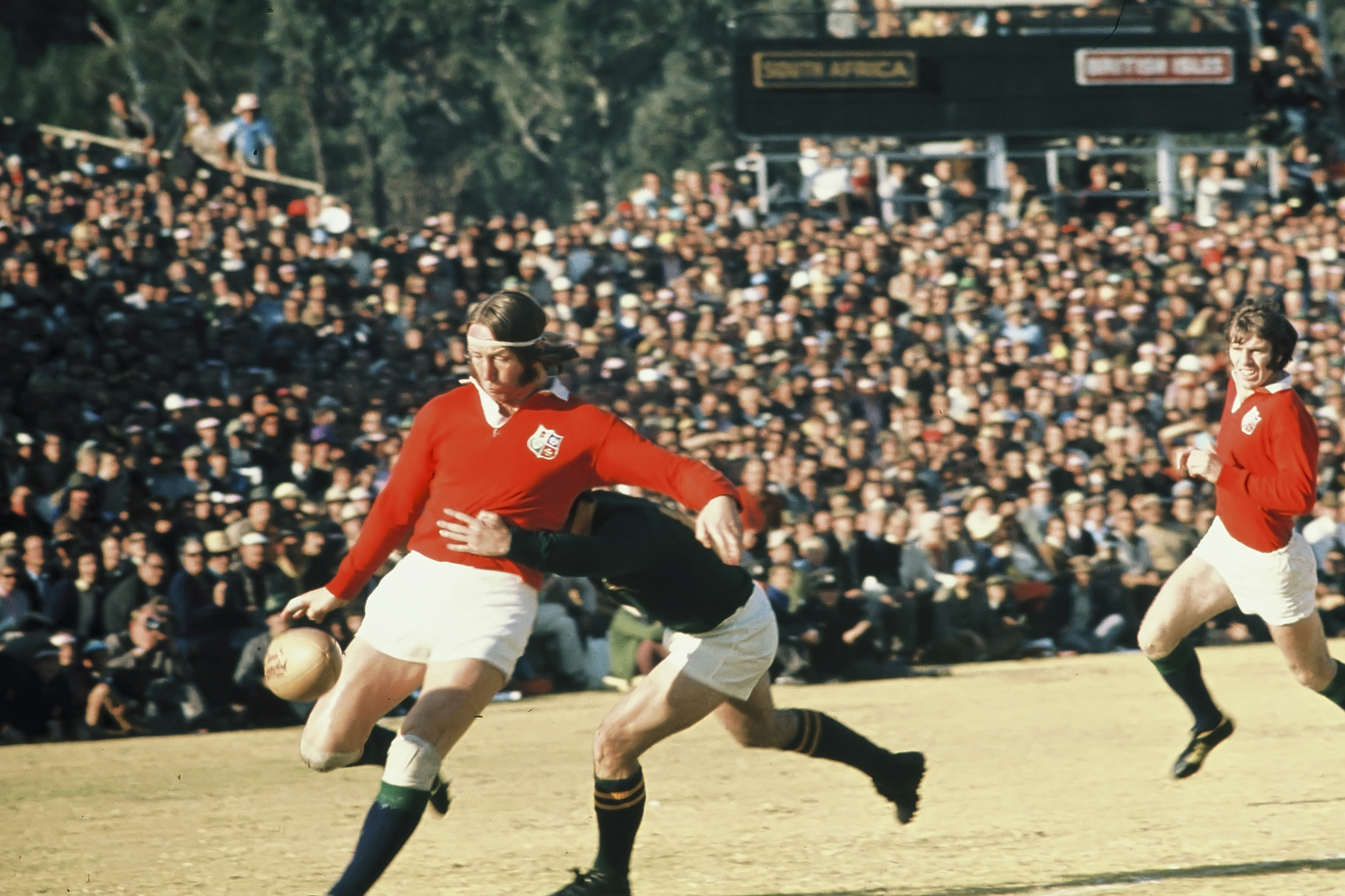 Wales legend and Bok tormentor JPR Williams dies at the age of 74