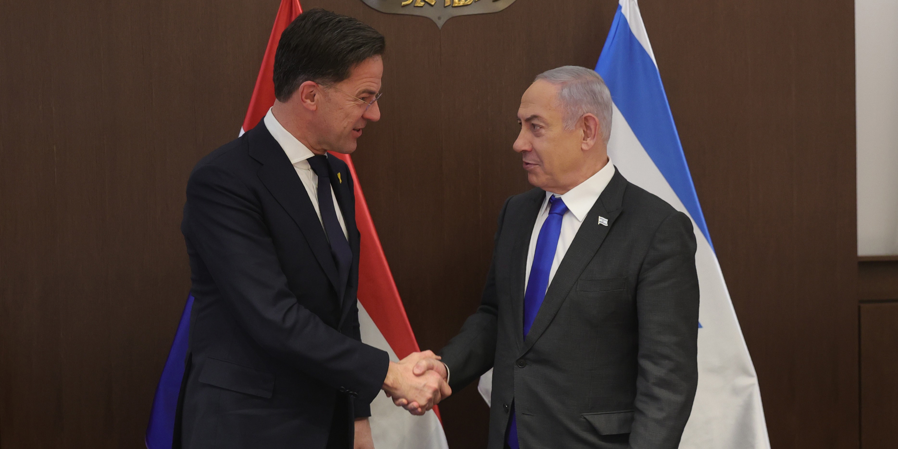 Bloomberg-Middle-East-Update13/02