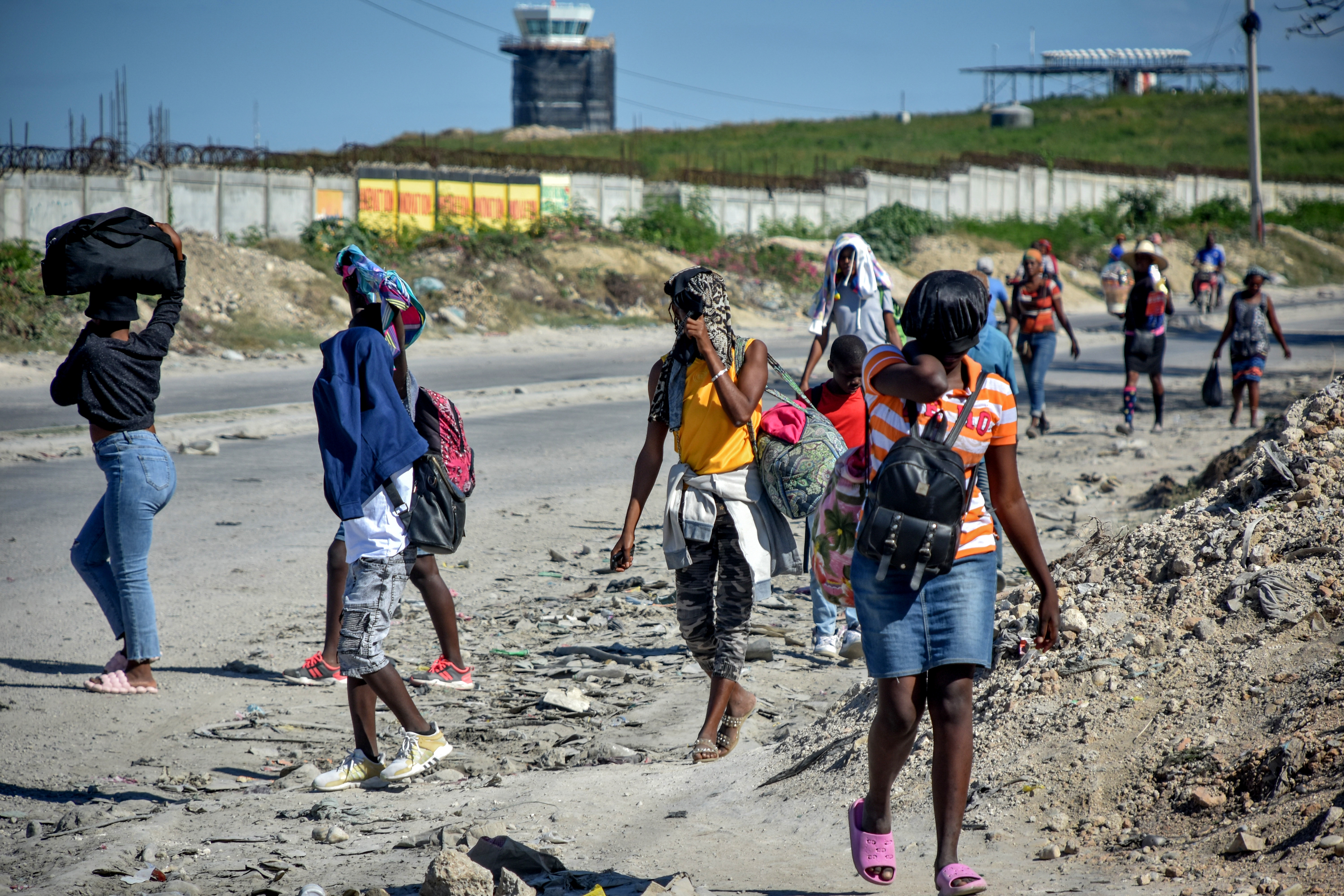 Haitian citizens flee their homes to escape gang violence