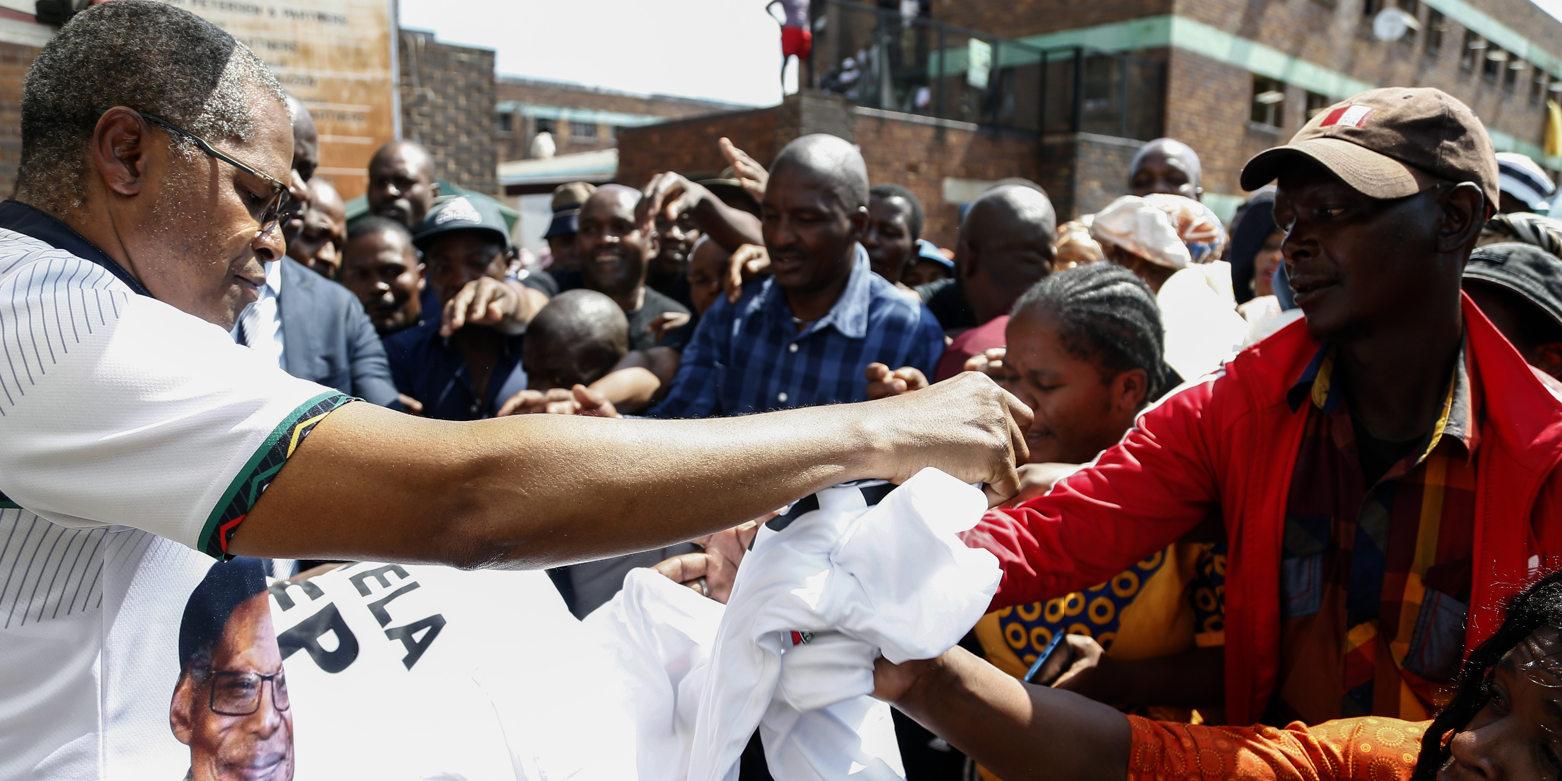 IFP hits the campaign trail, rallying support in Joburg hostels