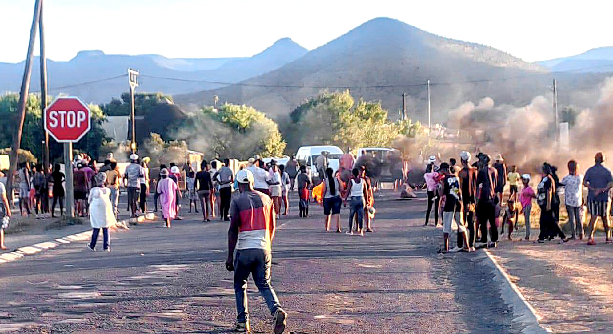 Angry Cradock and Middelburg residents demand special council meeting over blocked electricity meters