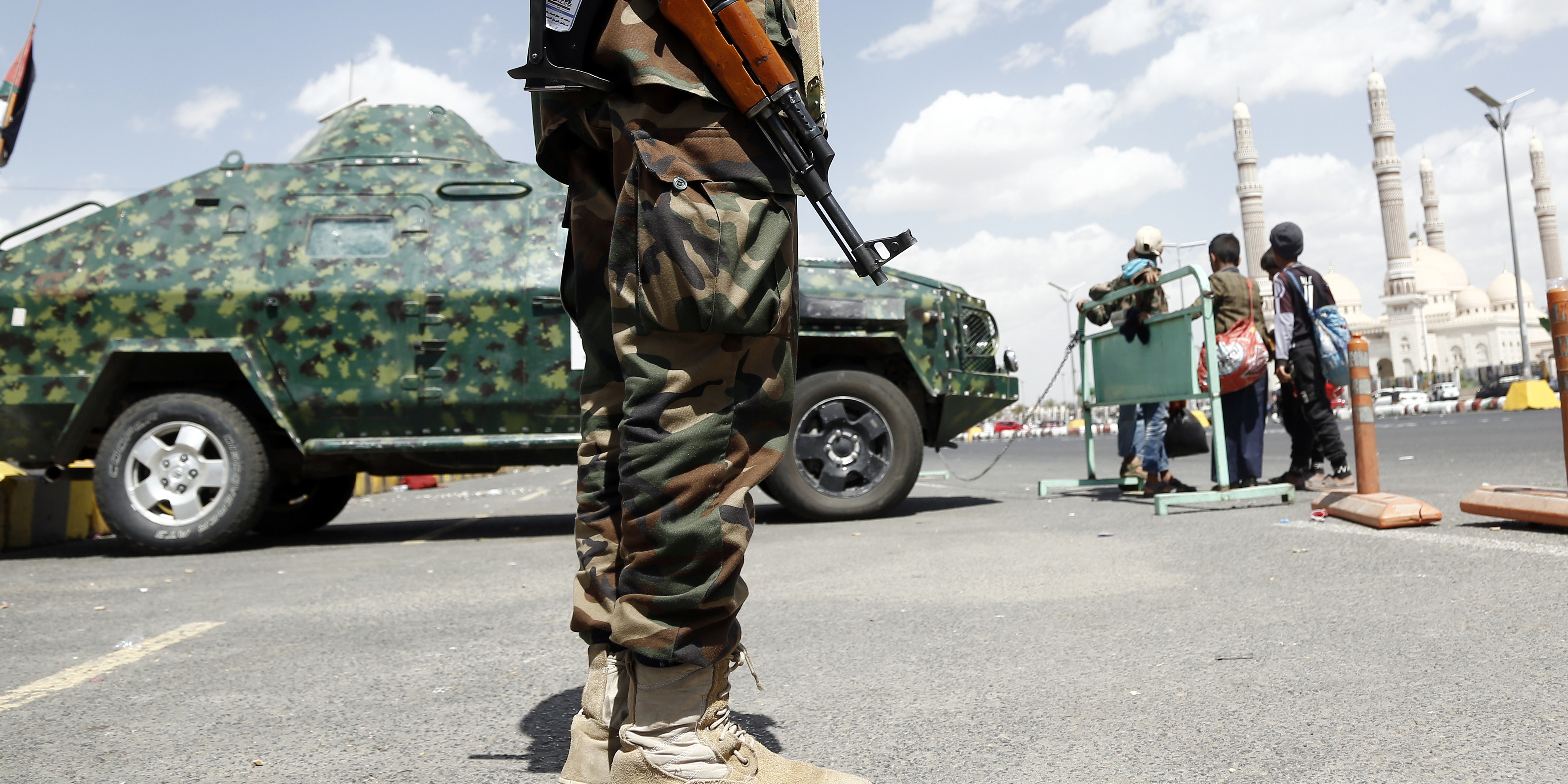 Bloomberg-Middle-East-Update16/02