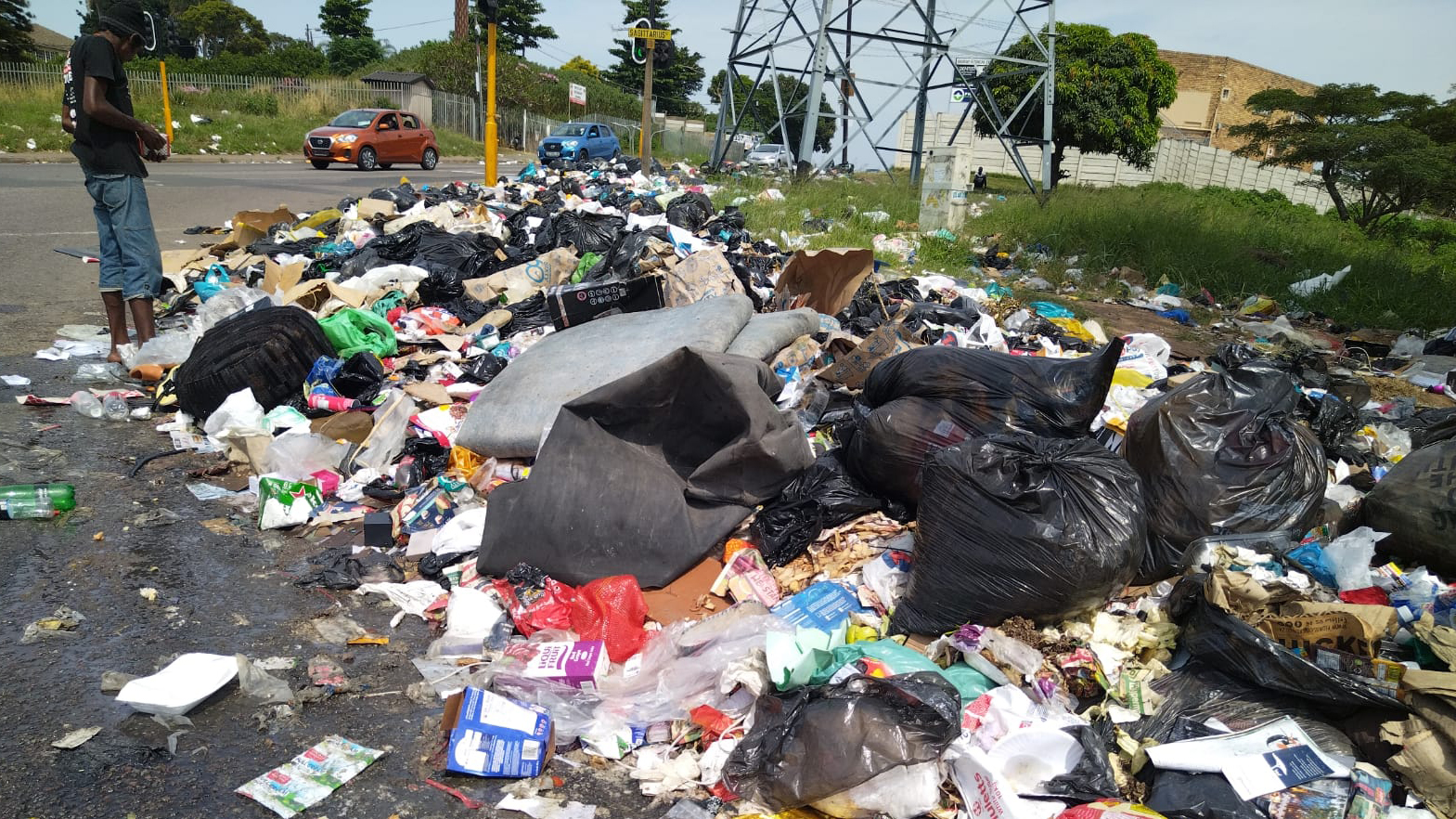 eThekwini ‘on brink of collapse’ as city struggles with Samwu strike fallout