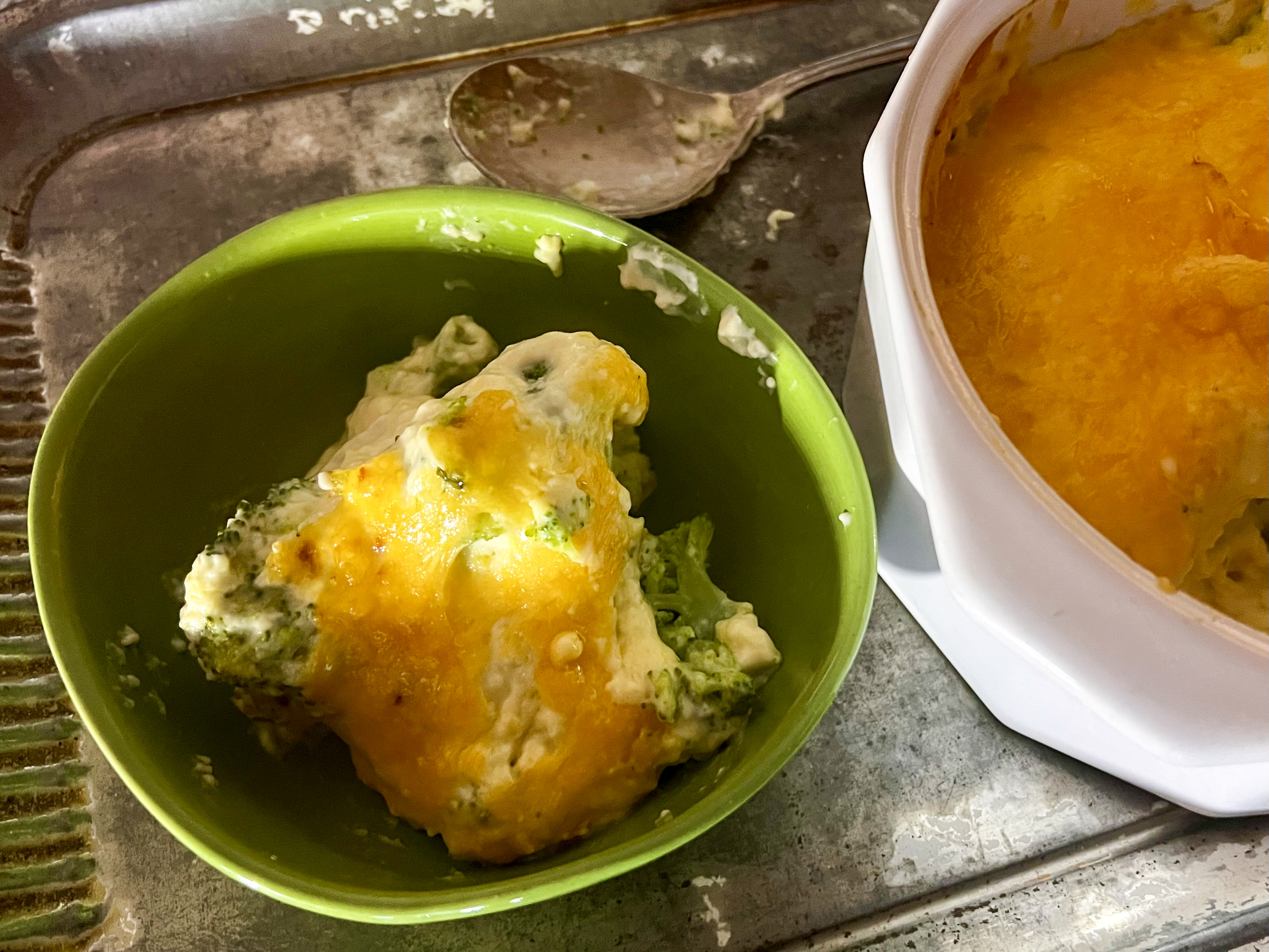 AirFryday: Cauliflower-broccoli cheese in the air fryer