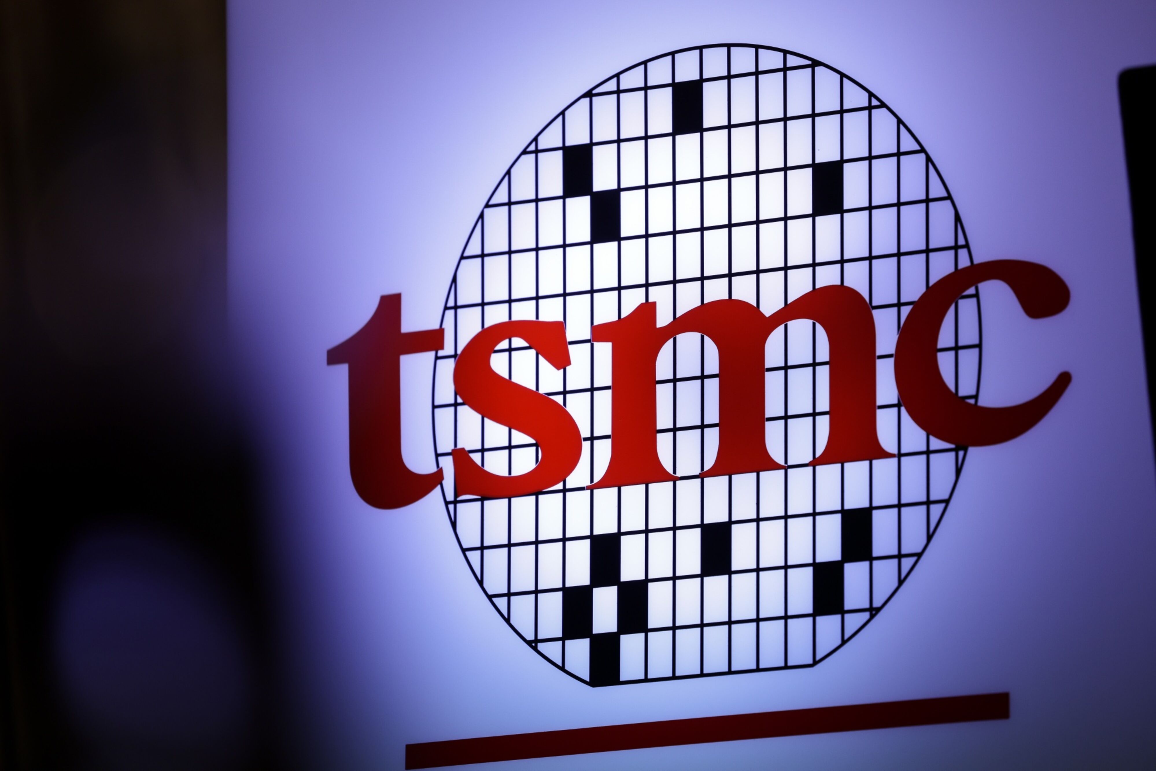 TSMC Chairman Mark Liu and CEO CC Wei Attend Earnings News Conference