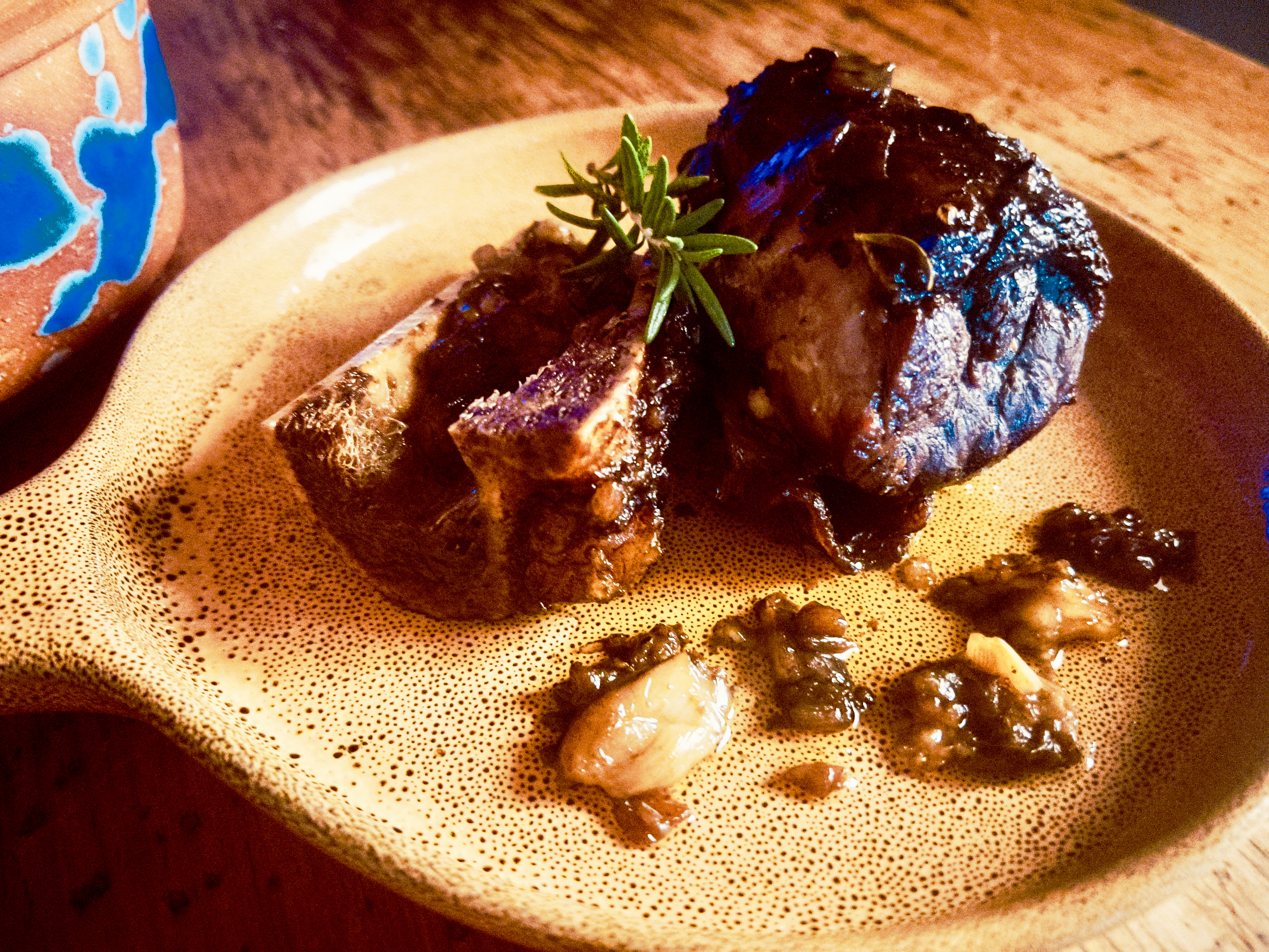 Marrow bone and beef shin potjie