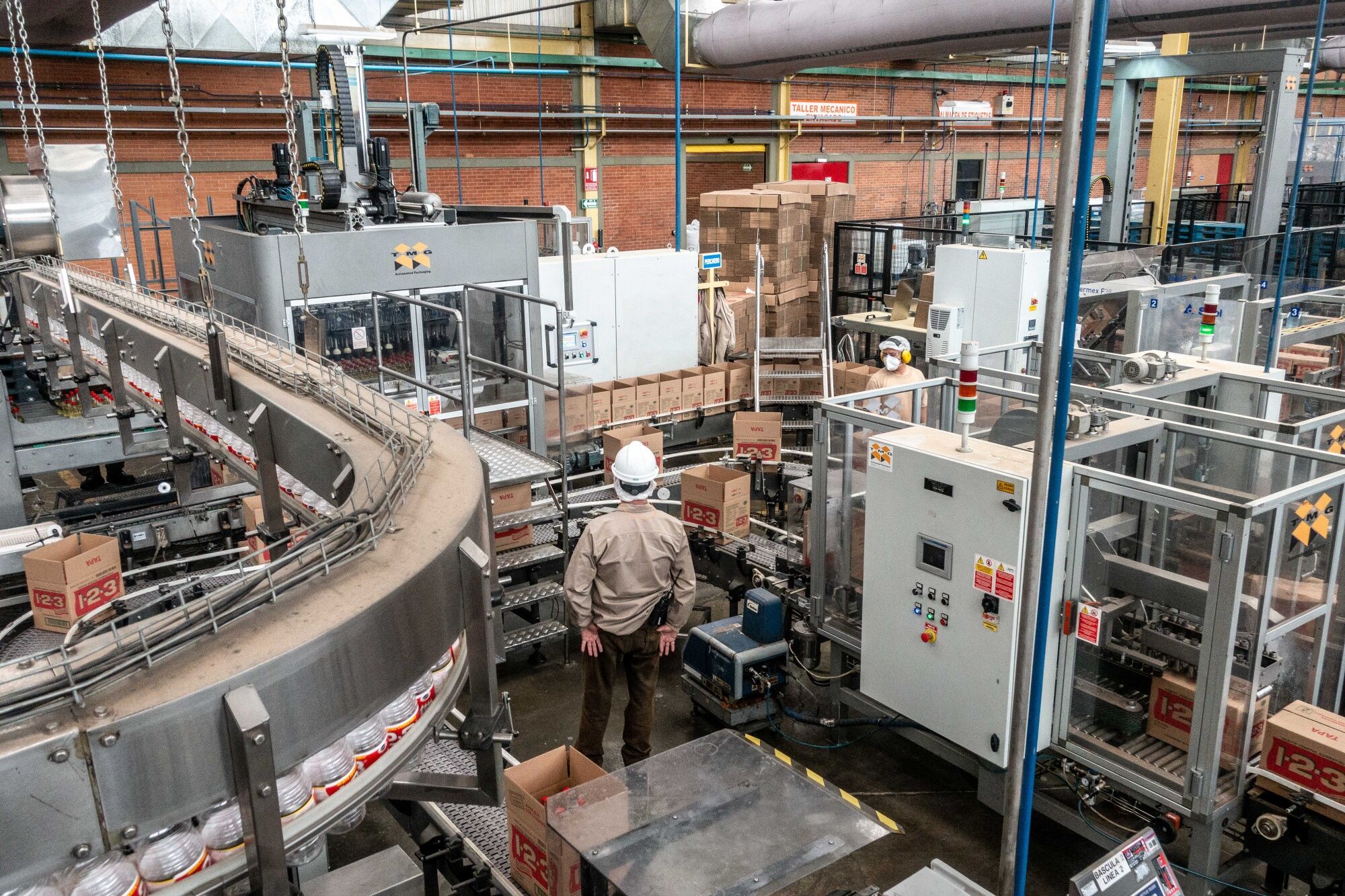 Factory workers in Ecatepec de Morelo, Mexico.