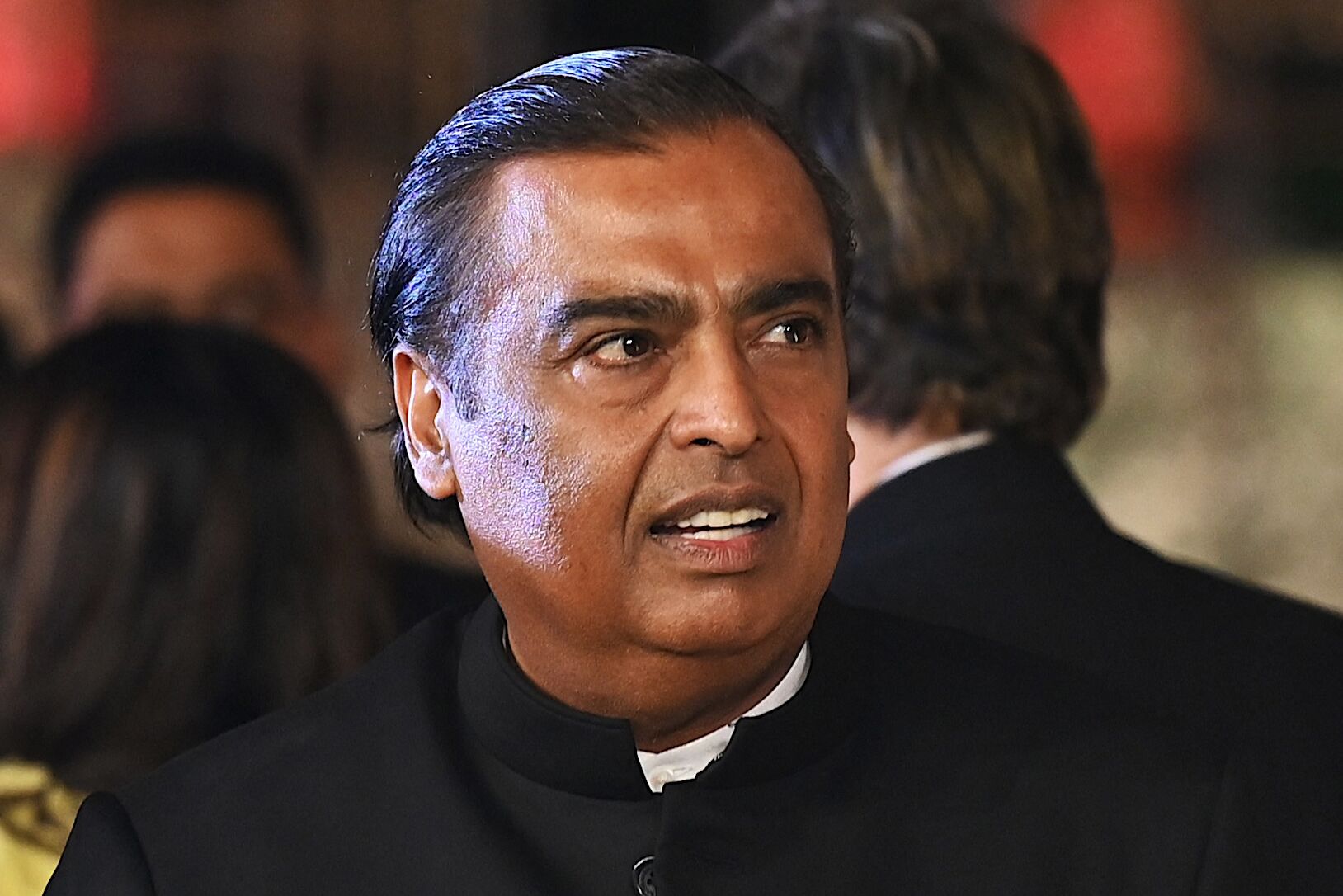 Billionaire Ambani sets sights on Africa with telecom venture