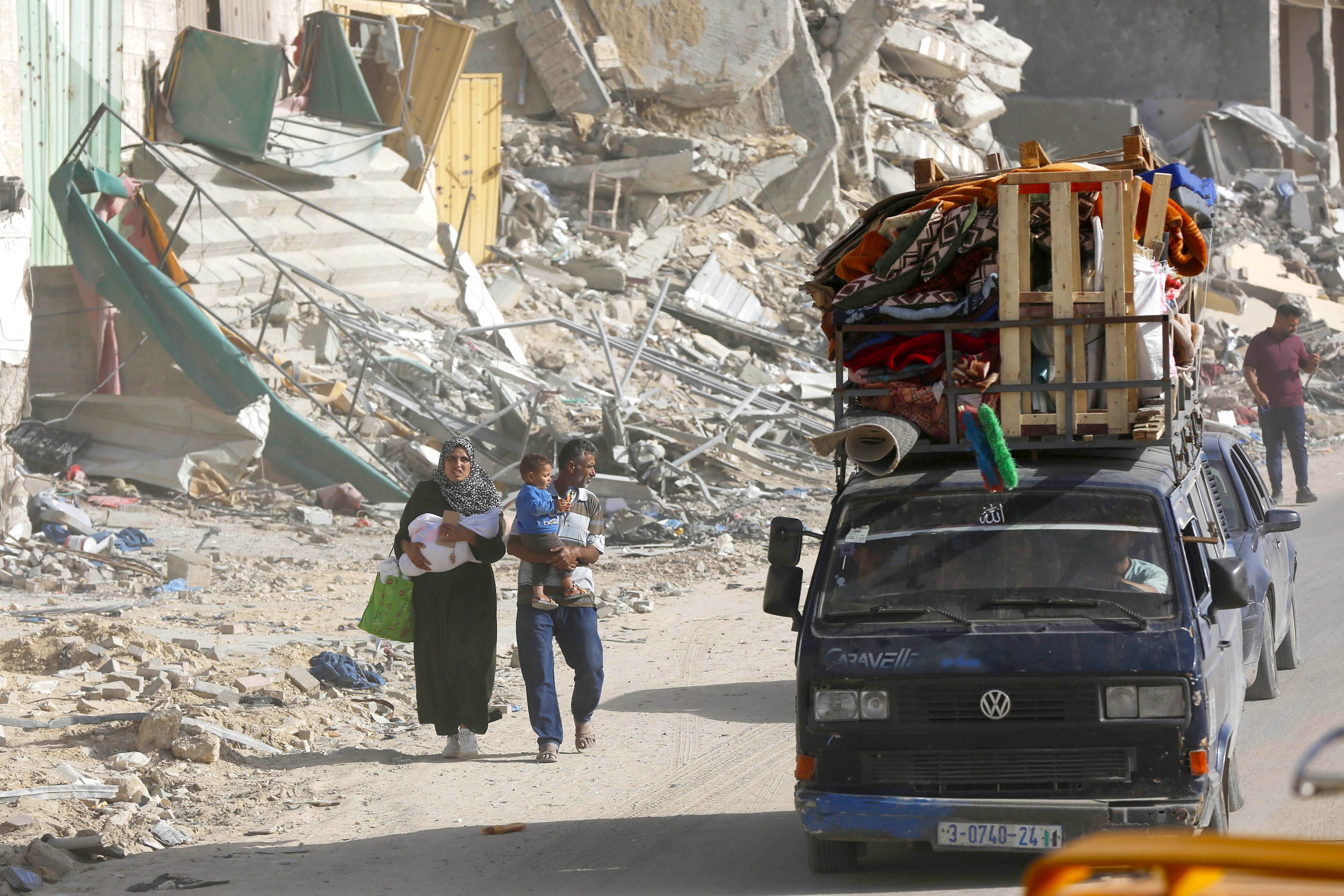 Egypt caught between rock and hard place as Israel escalates attacks on Rafah 