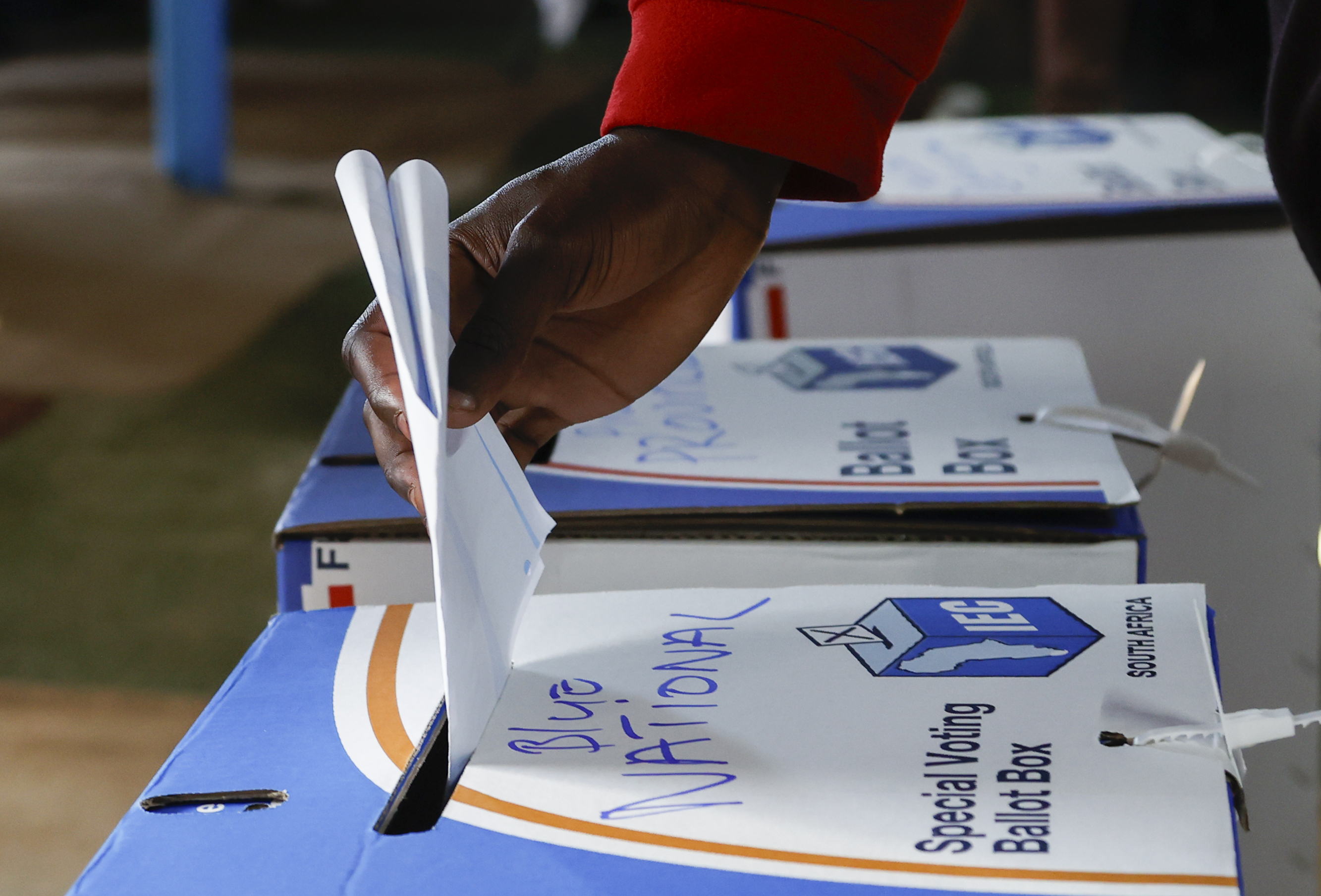 ‘Sick and tired of being sick and tired’ — SA casts critical votes