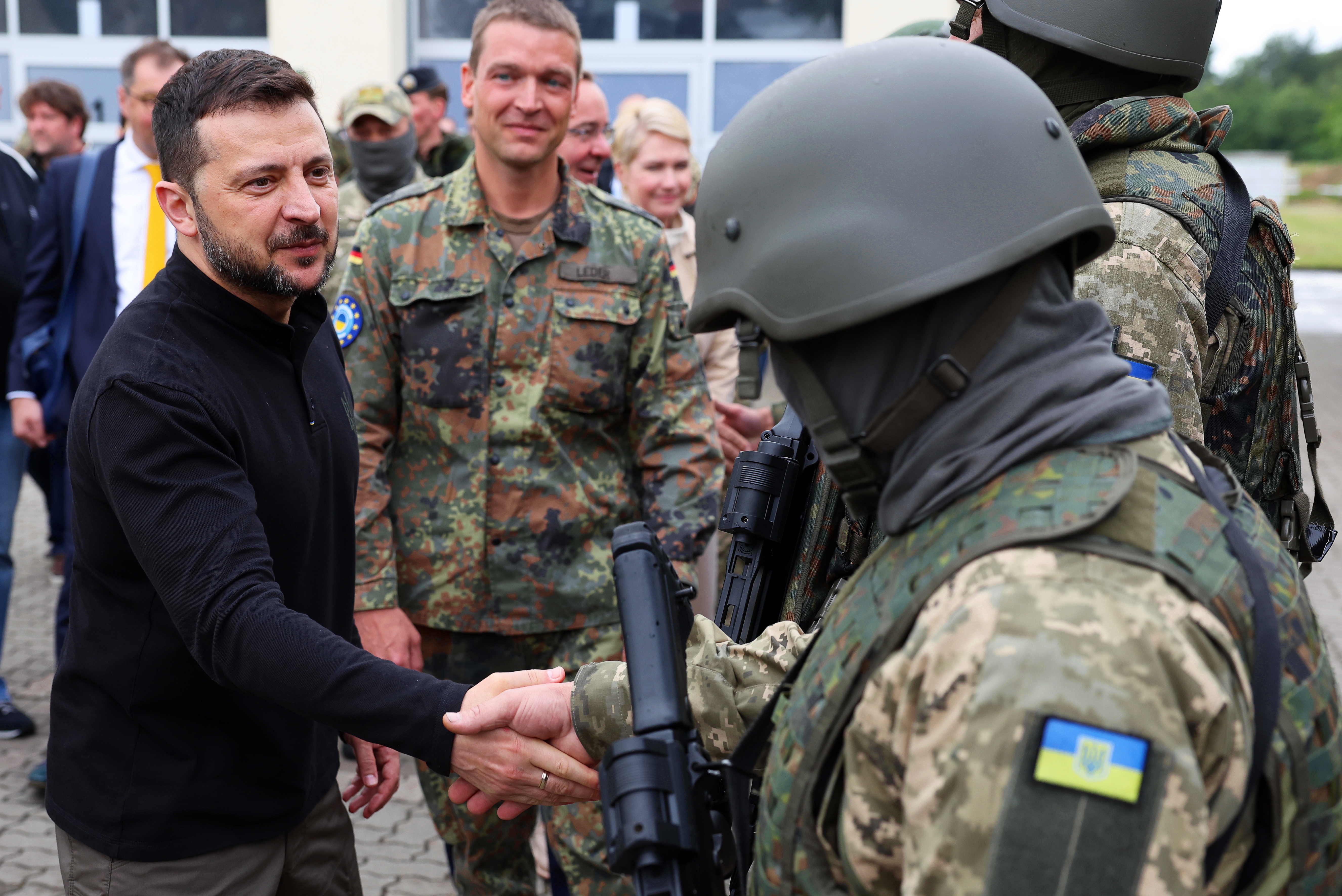 Ukrainian President Zelensky meets Ukrainian soldiers training in Germany